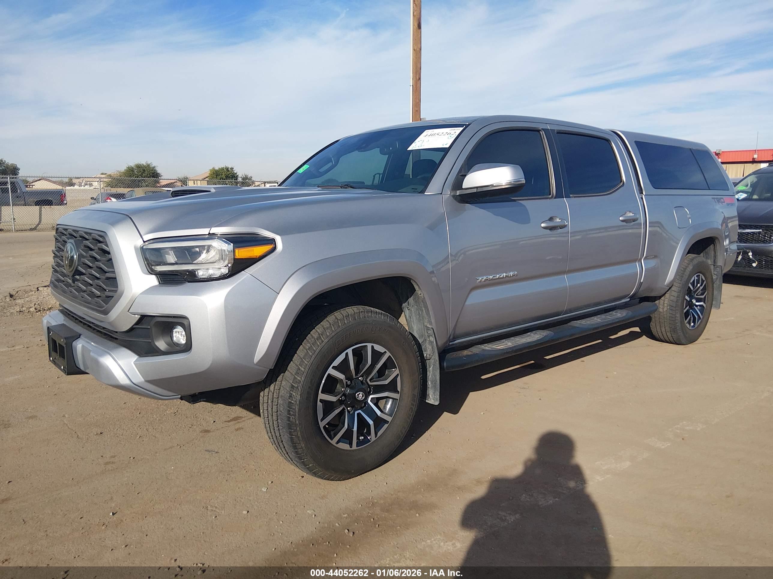 TOYOTA TACOMA image 2