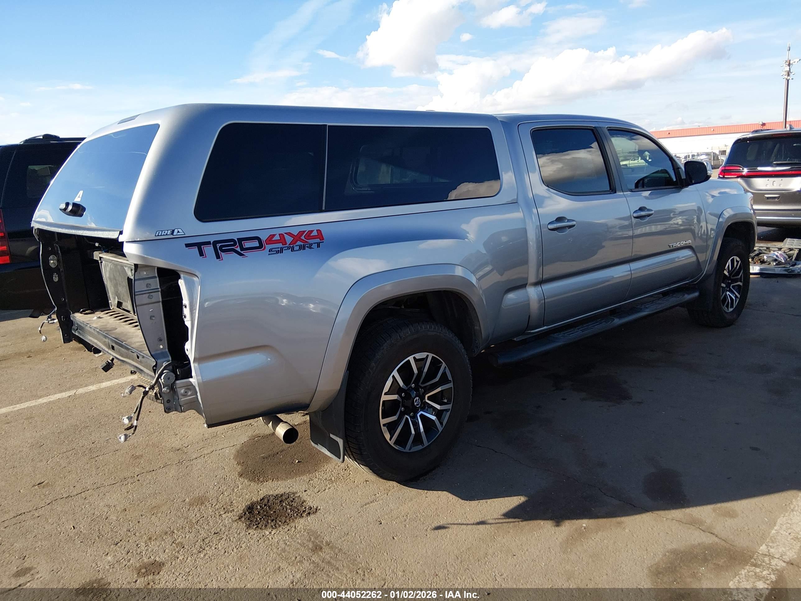 TOYOTA TACOMA image 4