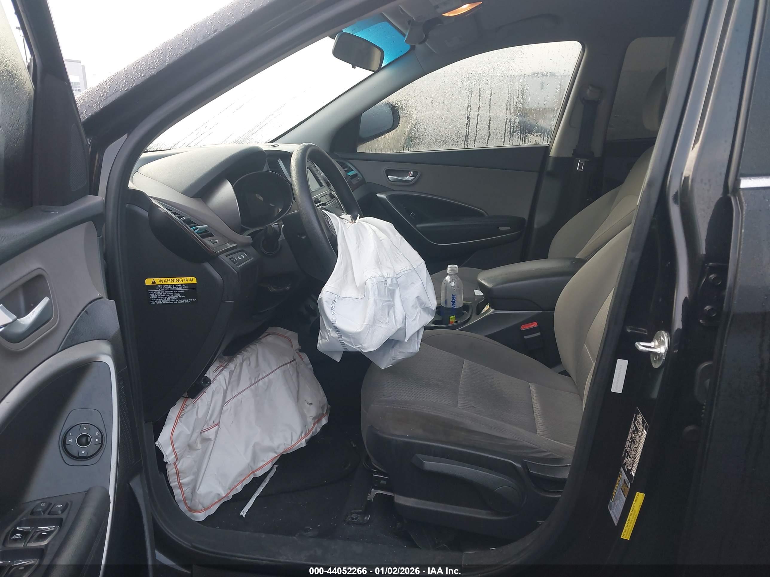 HYUNDAI SANTA image 5