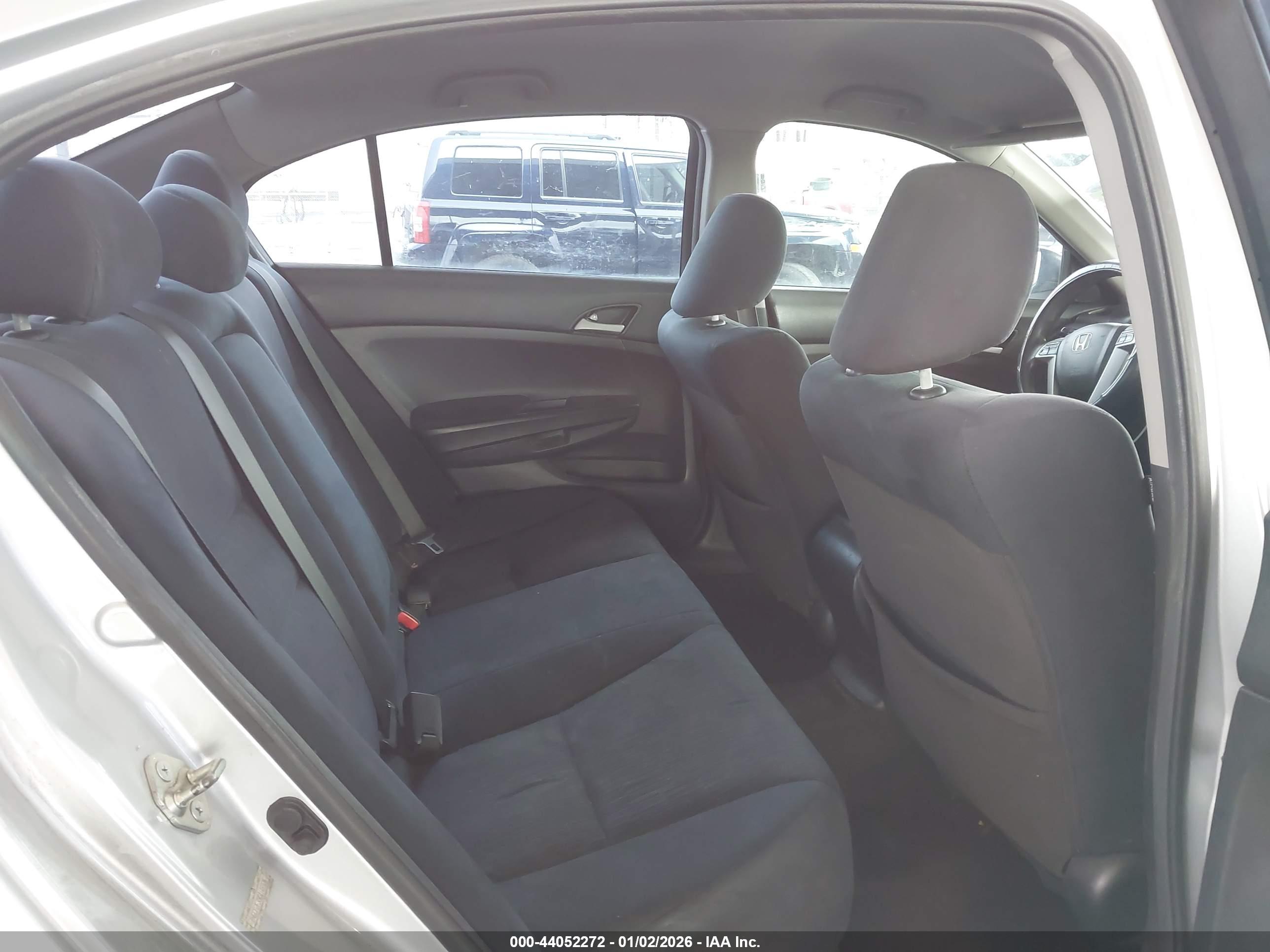 HONDA ACCORD image 8