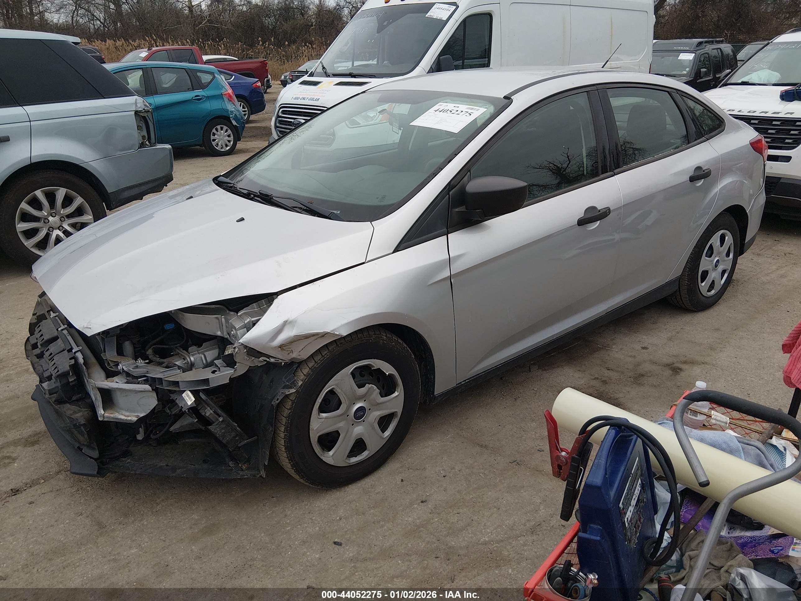 FORD FOCUS image 2