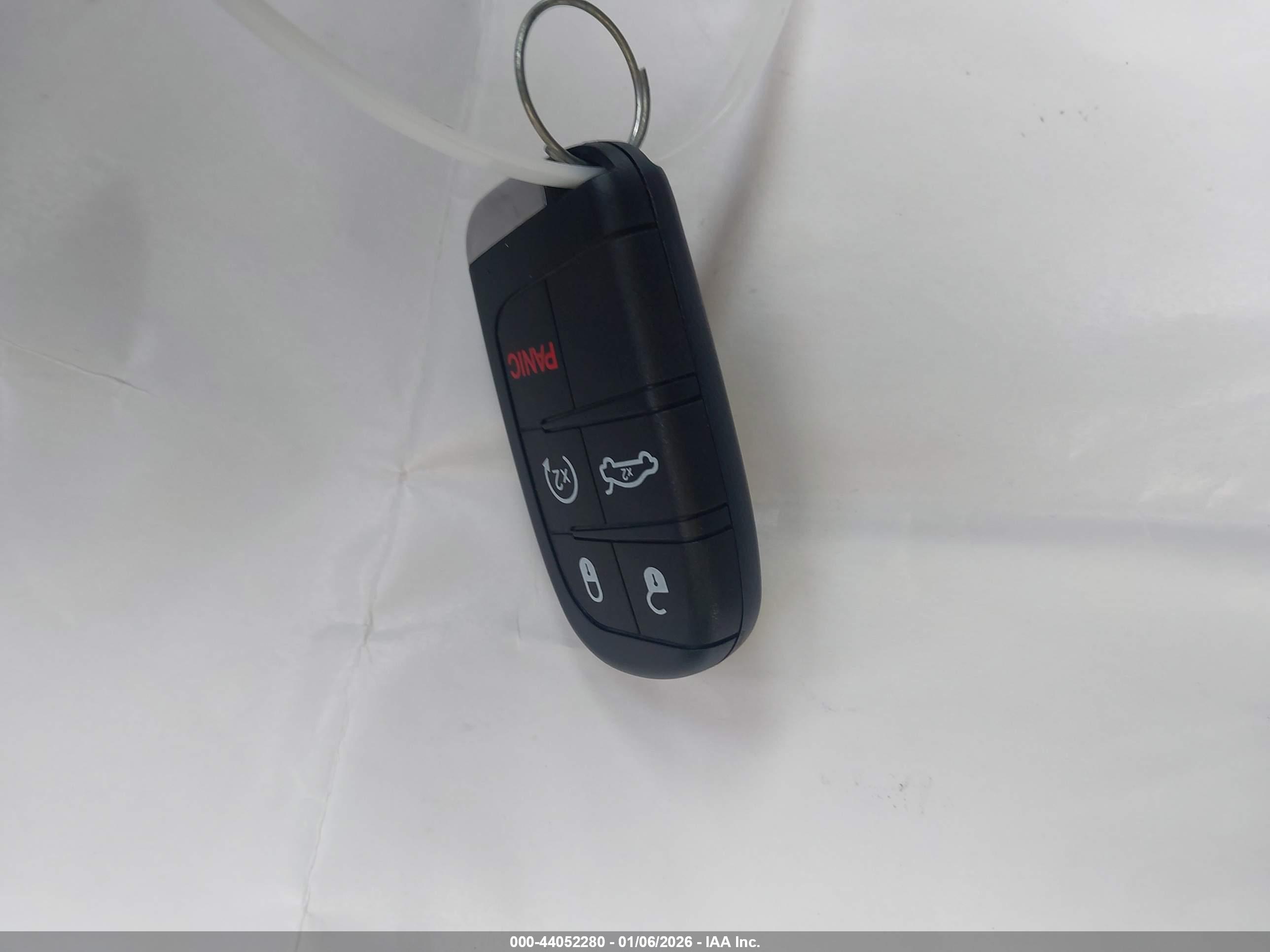 JEEP GRAND image 11