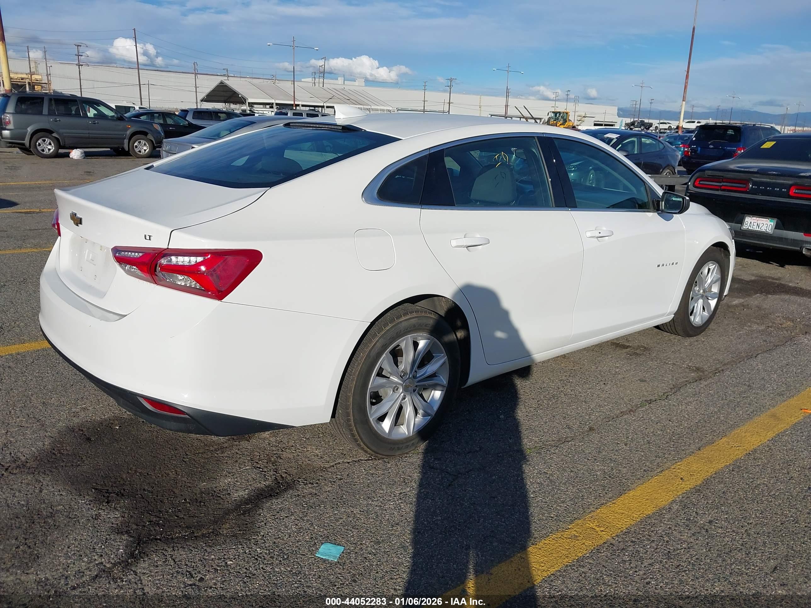 CHEVROLET MALIBU image 4