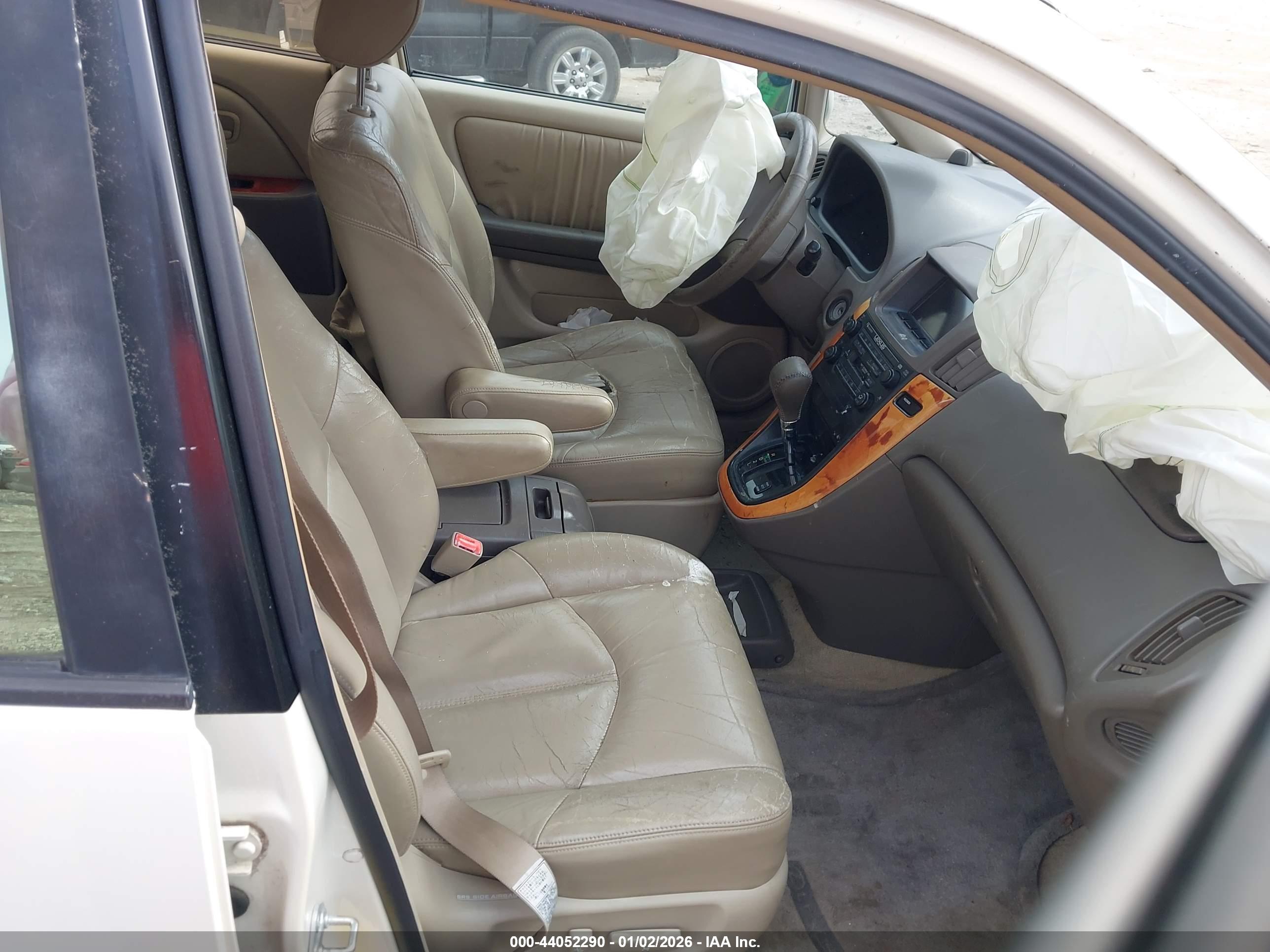 LEXUS RX image 5