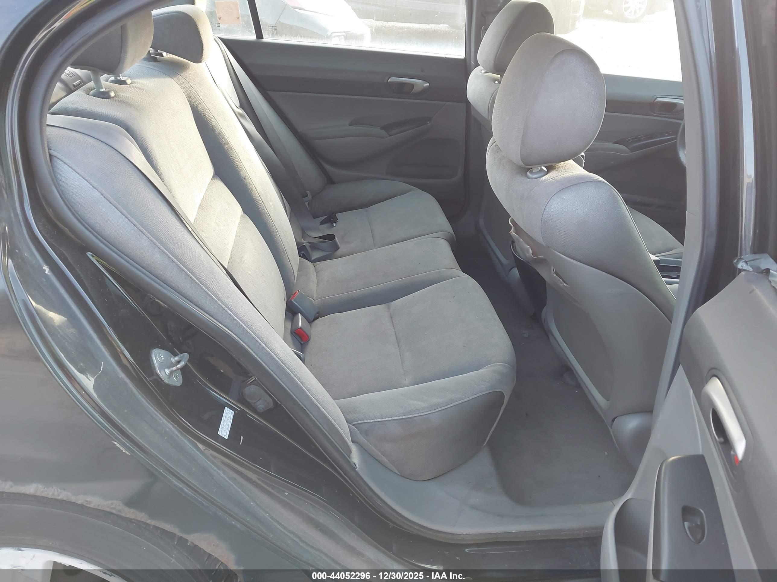 HONDA CIVIC image 8