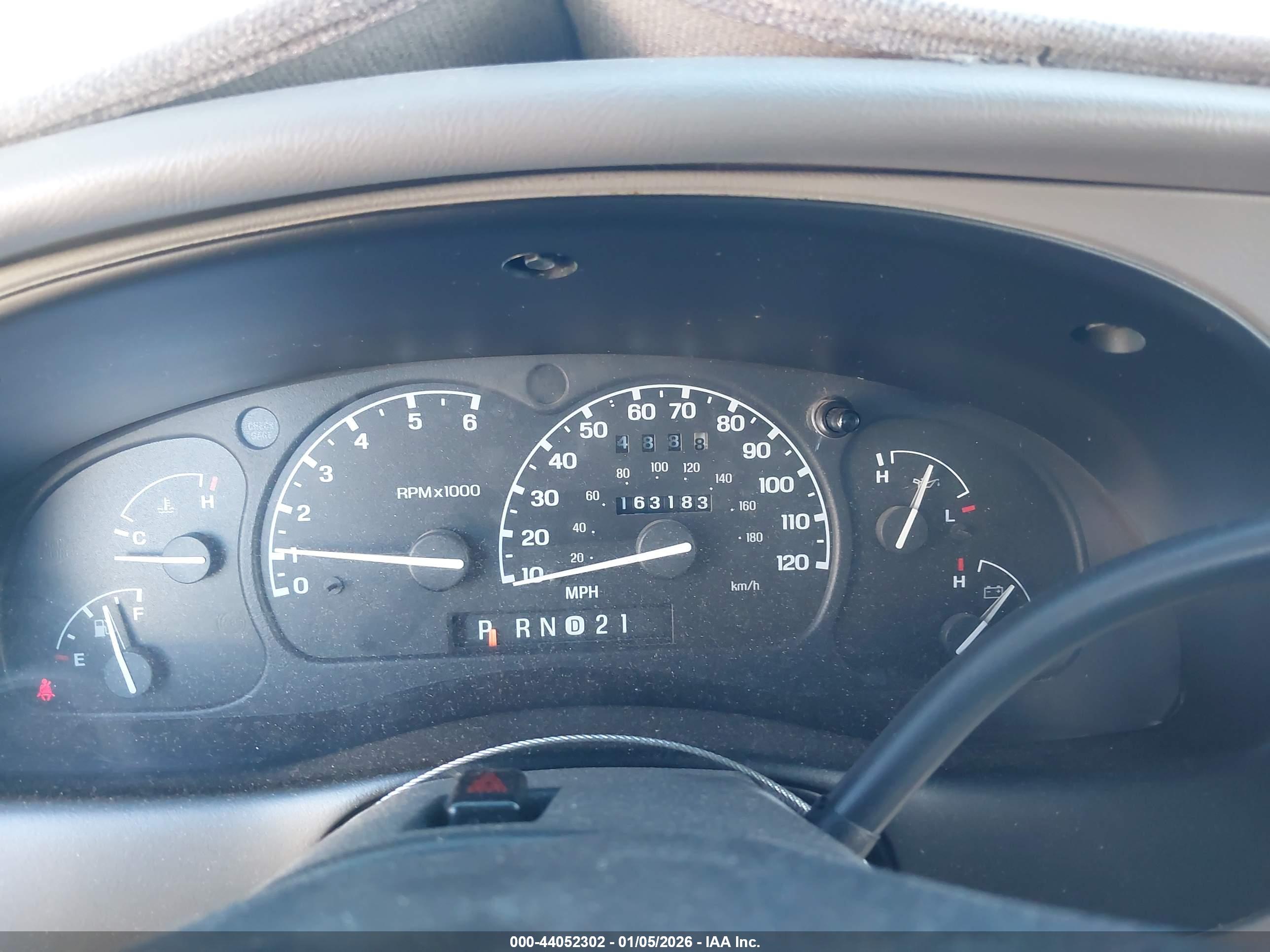 FORD EXPLORER image 7