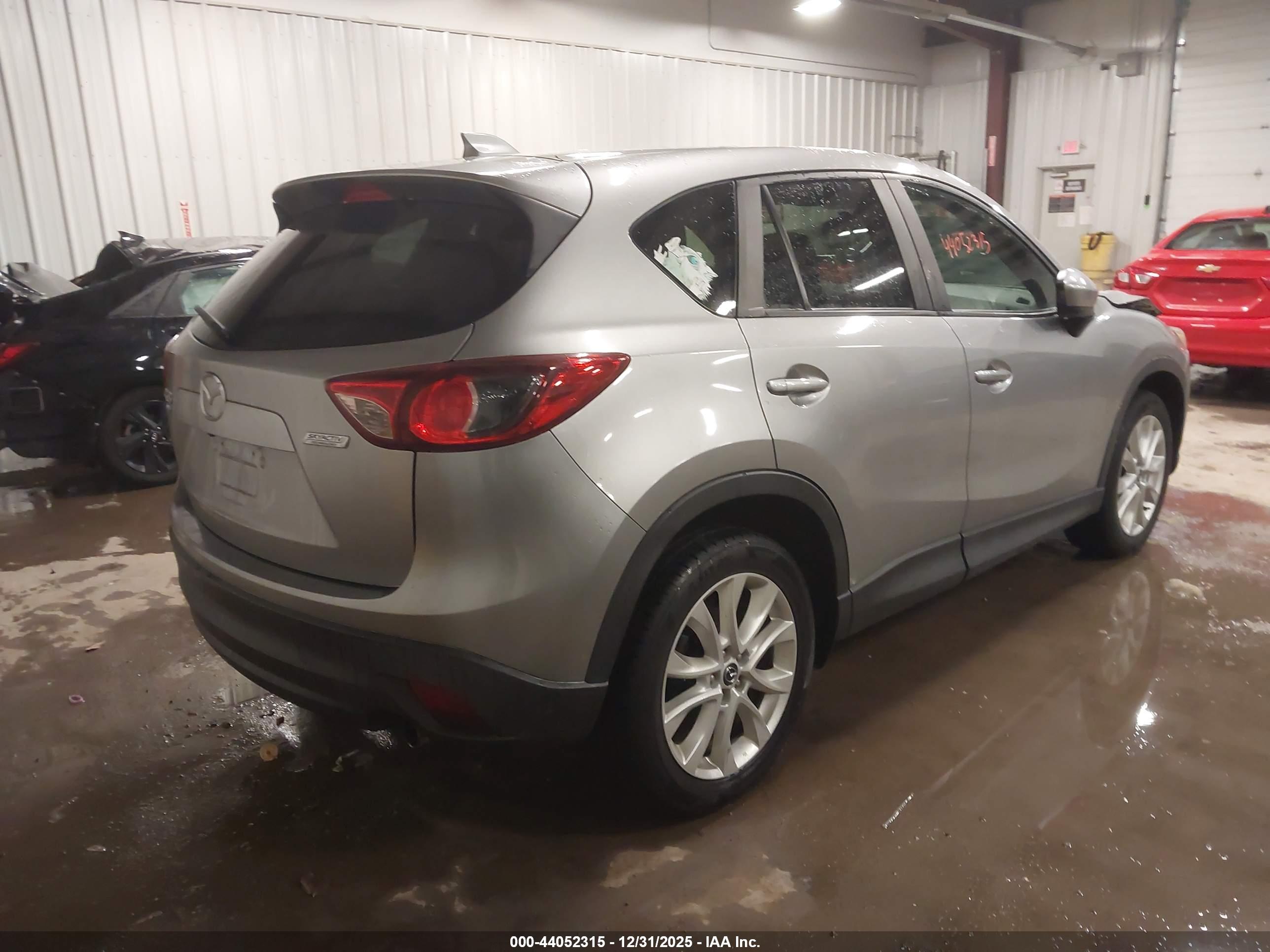 MAZDA CX-5 image 4