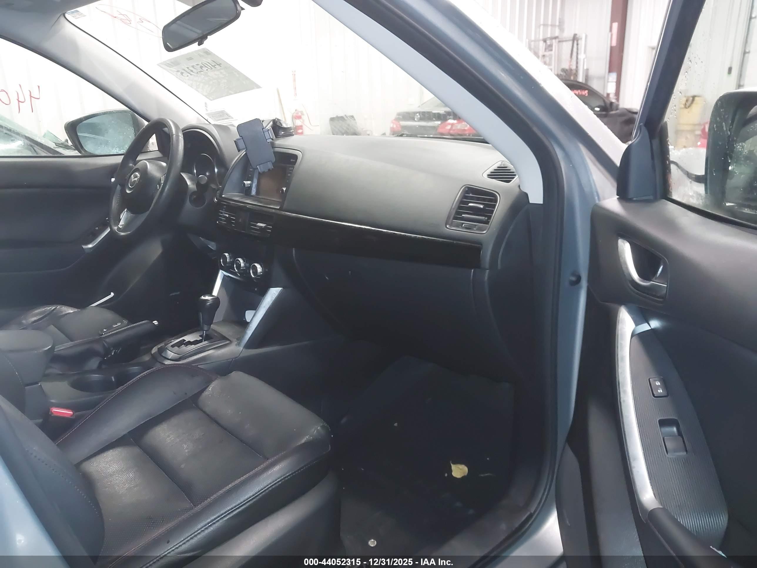 MAZDA CX-5 image 5