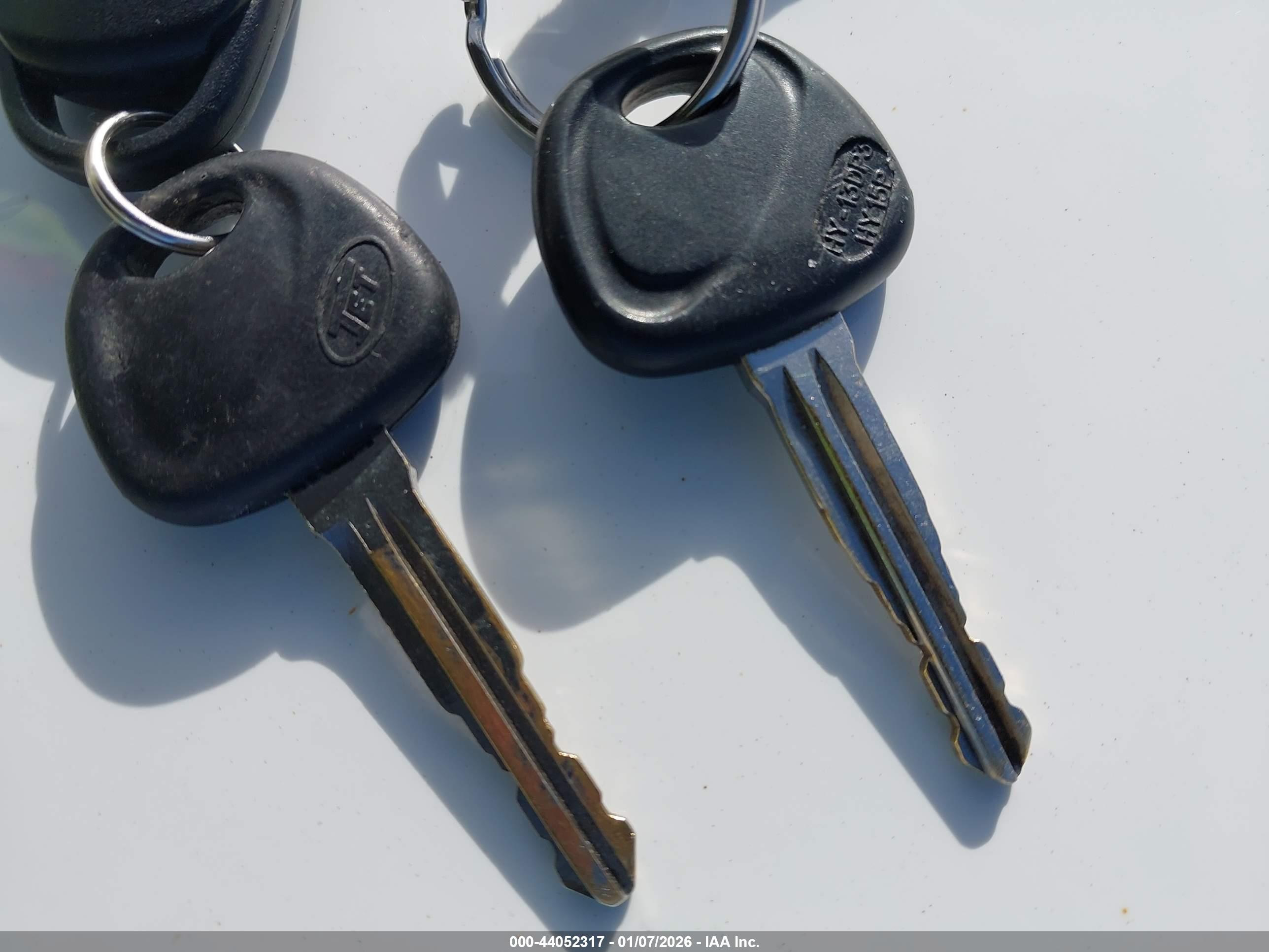 HYUNDAI ELANTRA image 11