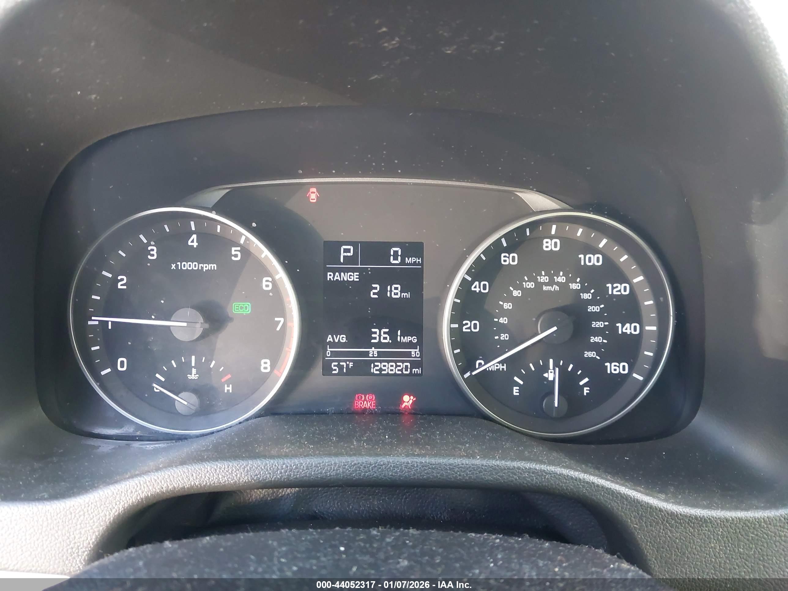 HYUNDAI ELANTRA image 7