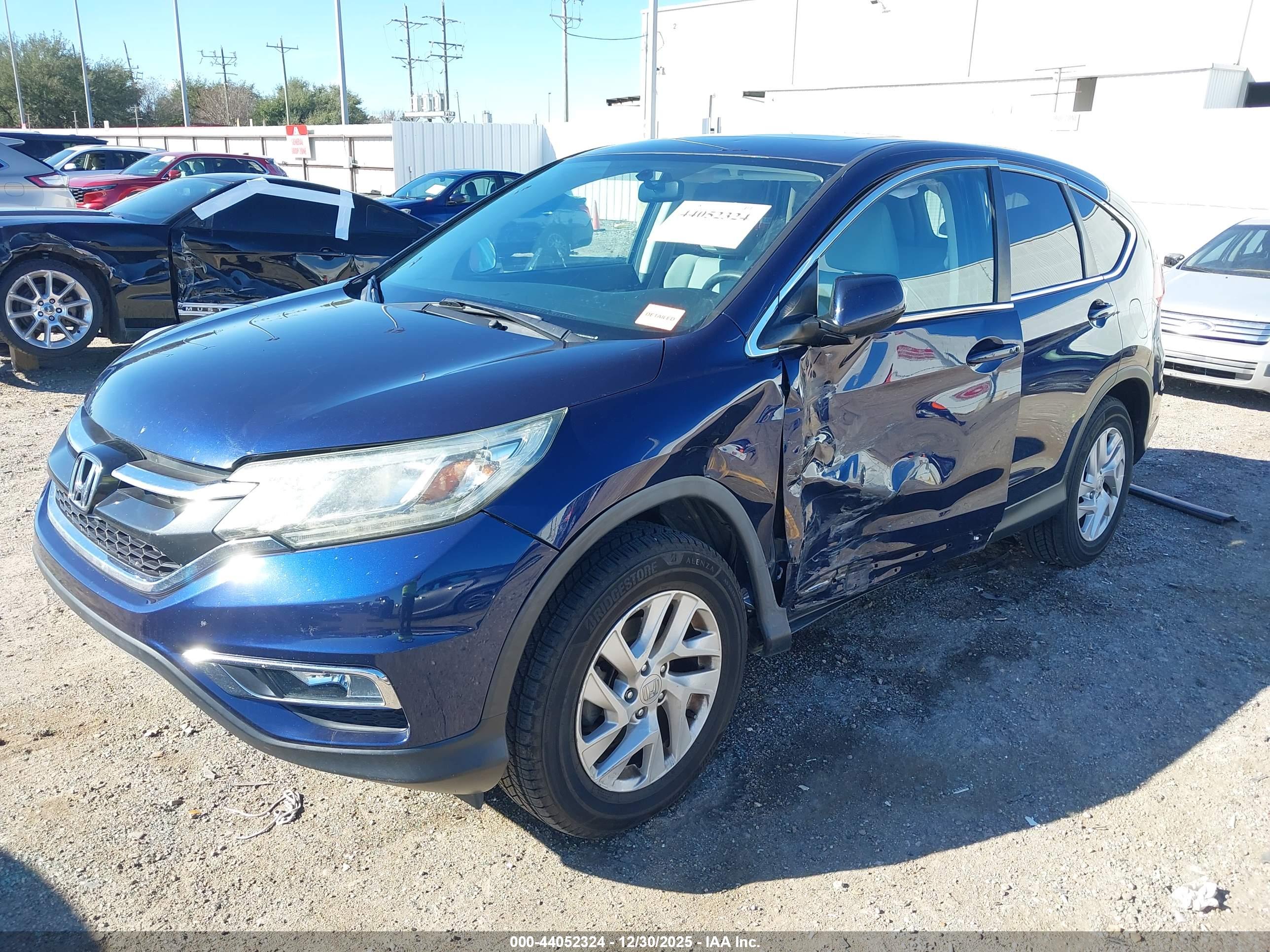 HONDA CR-V image 2