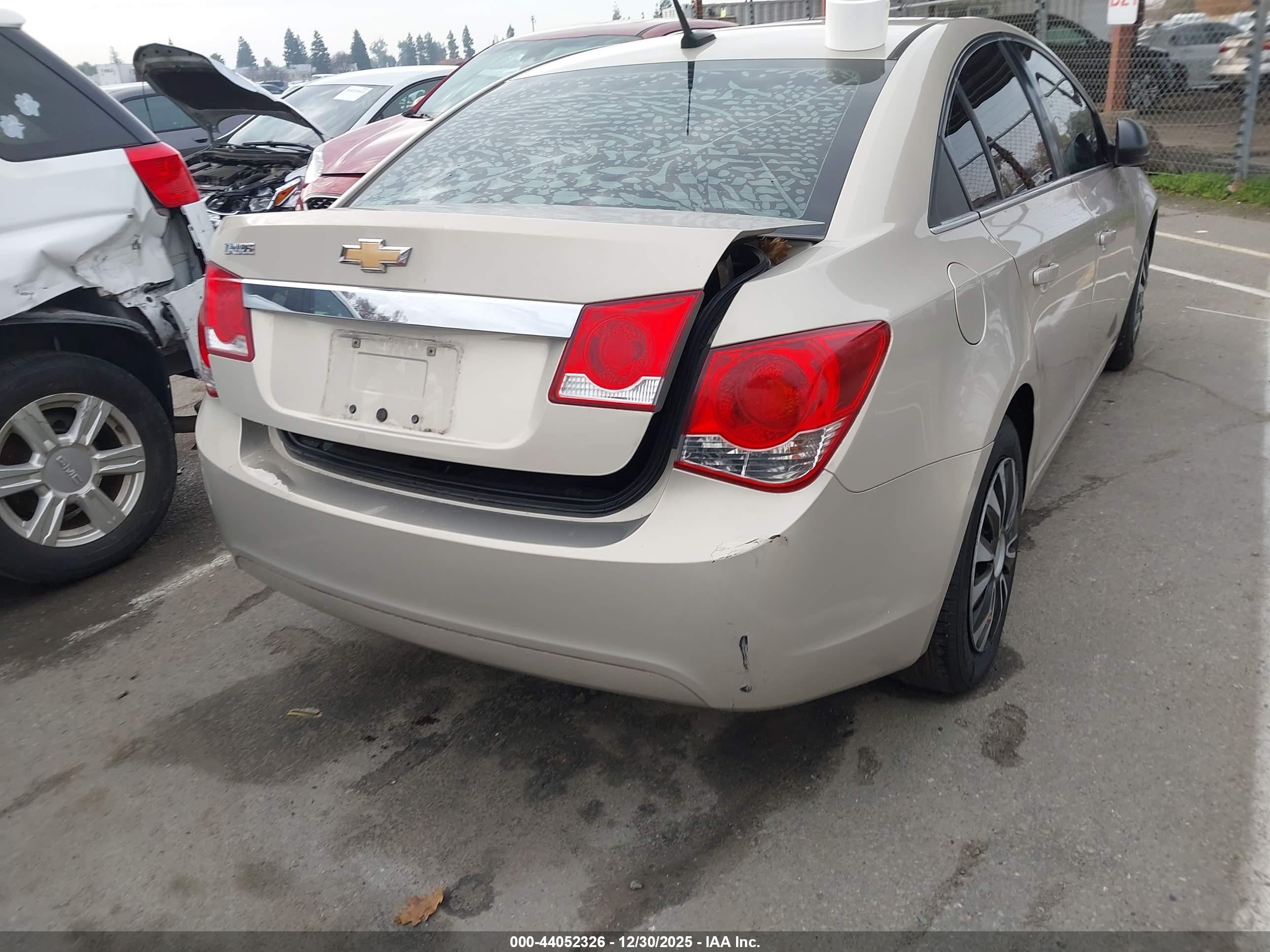 CHEVROLET CRUZE image 6