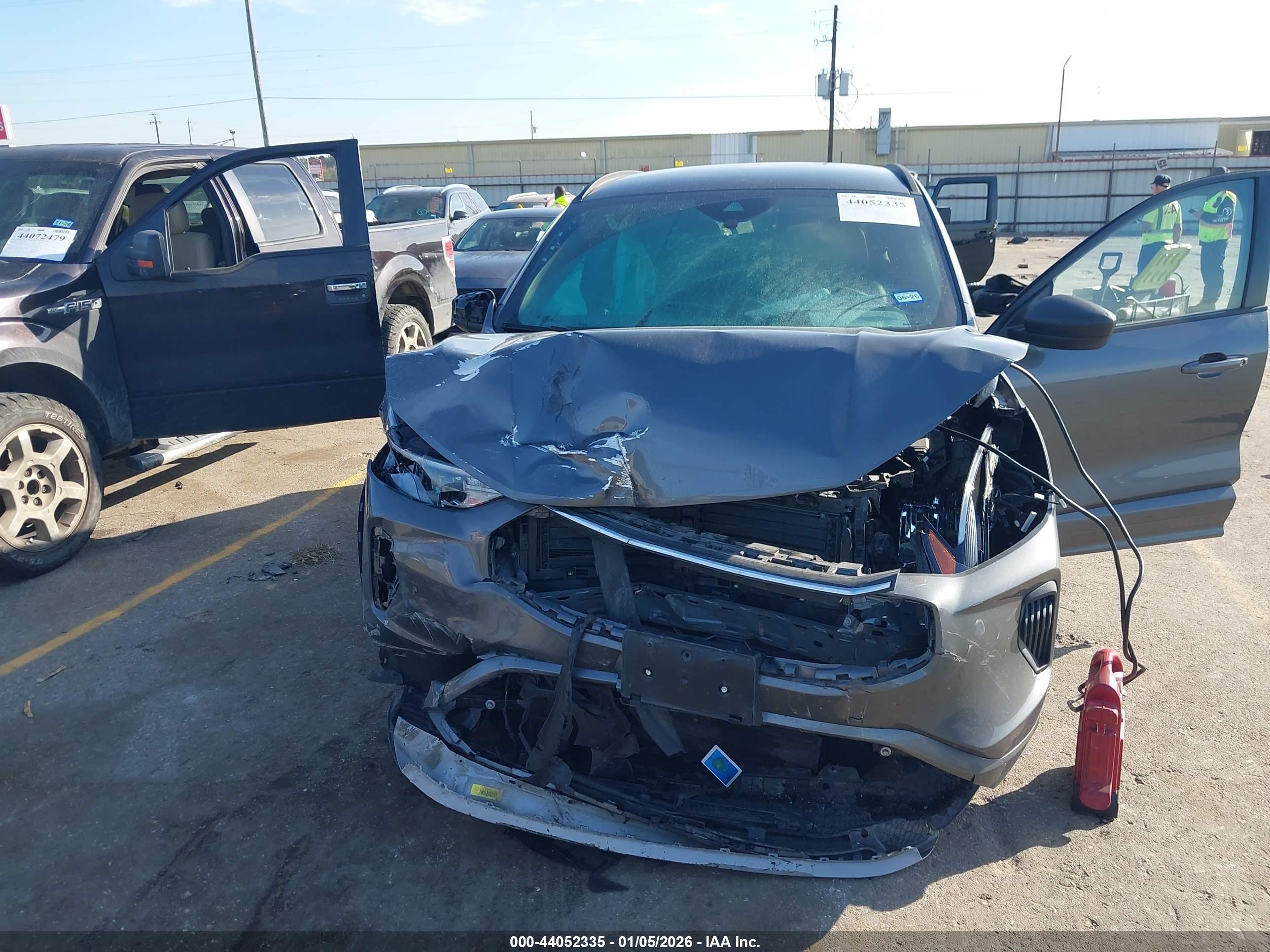 FORD ESCAPE image 6