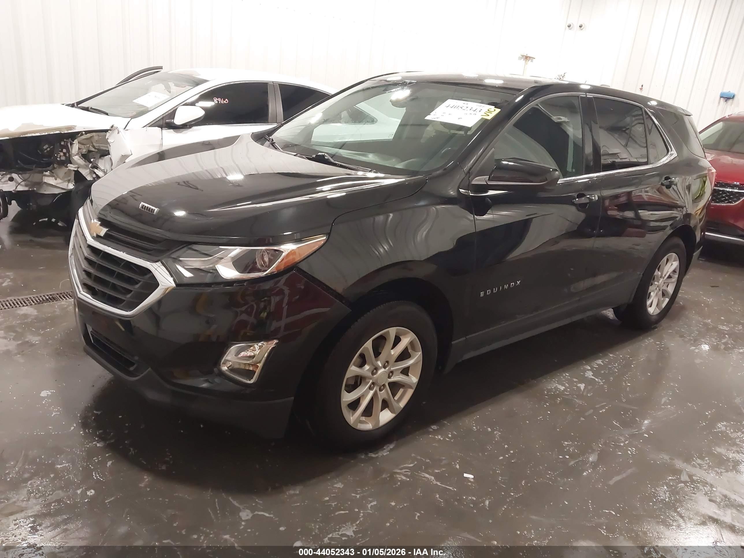 CHEVROLET EQUINOX image 2