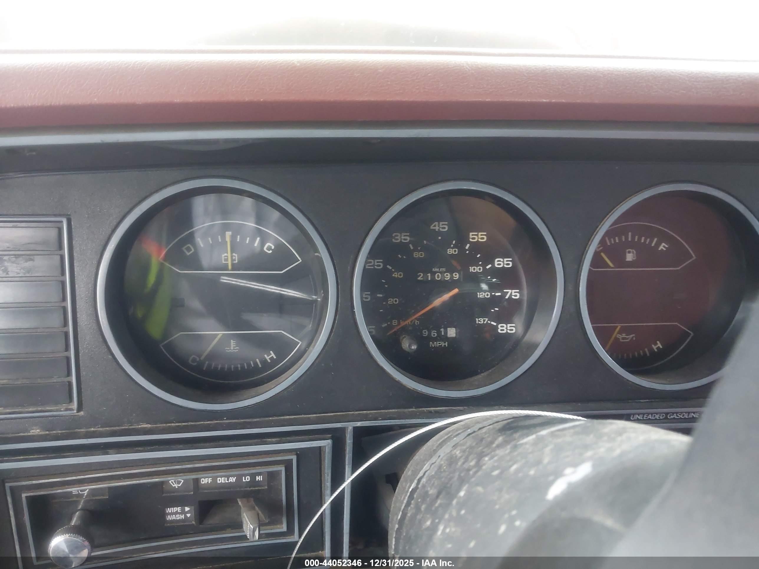 DODGE D-SERIES image 7