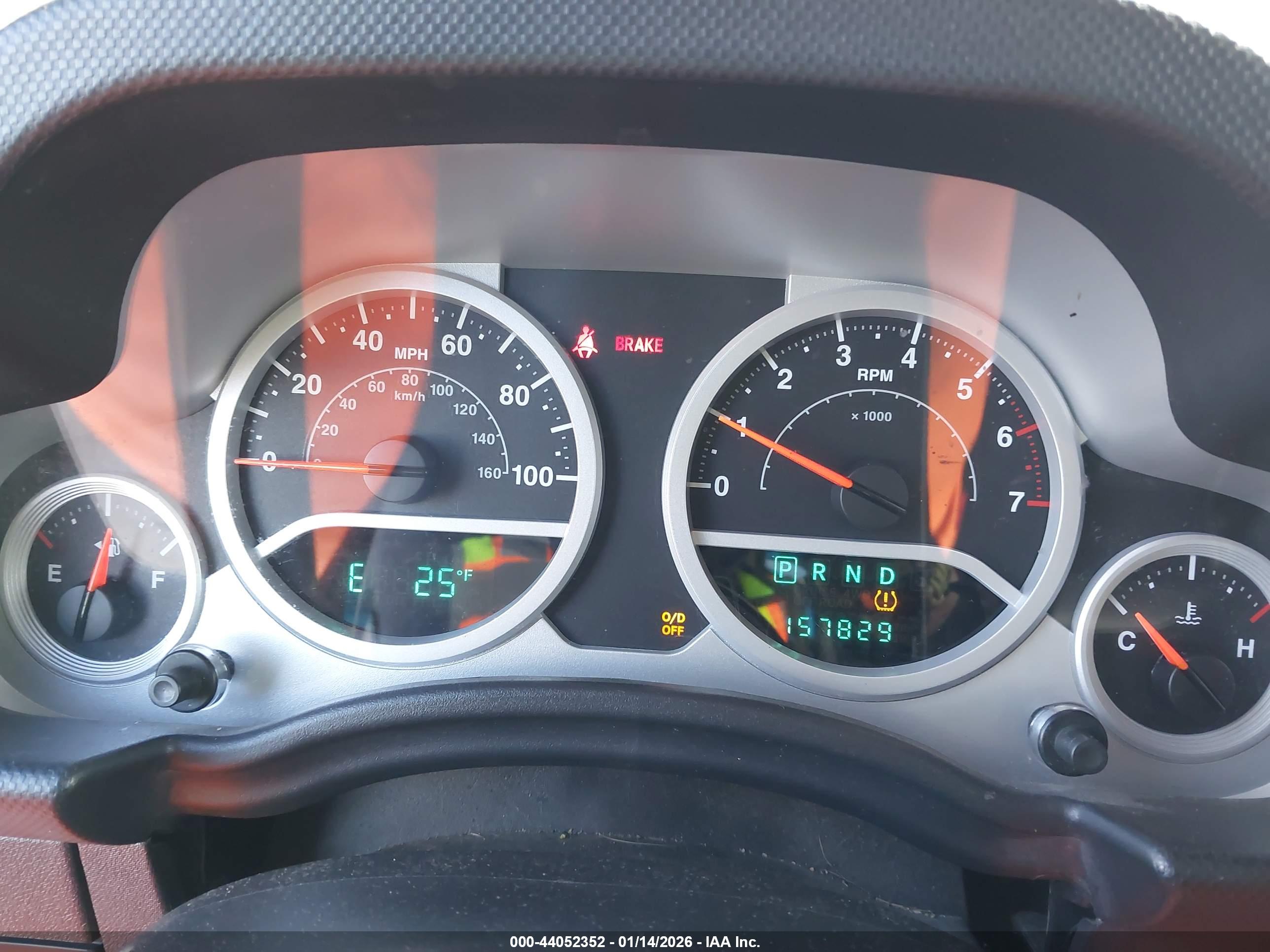 JEEP WRANGLER image 7