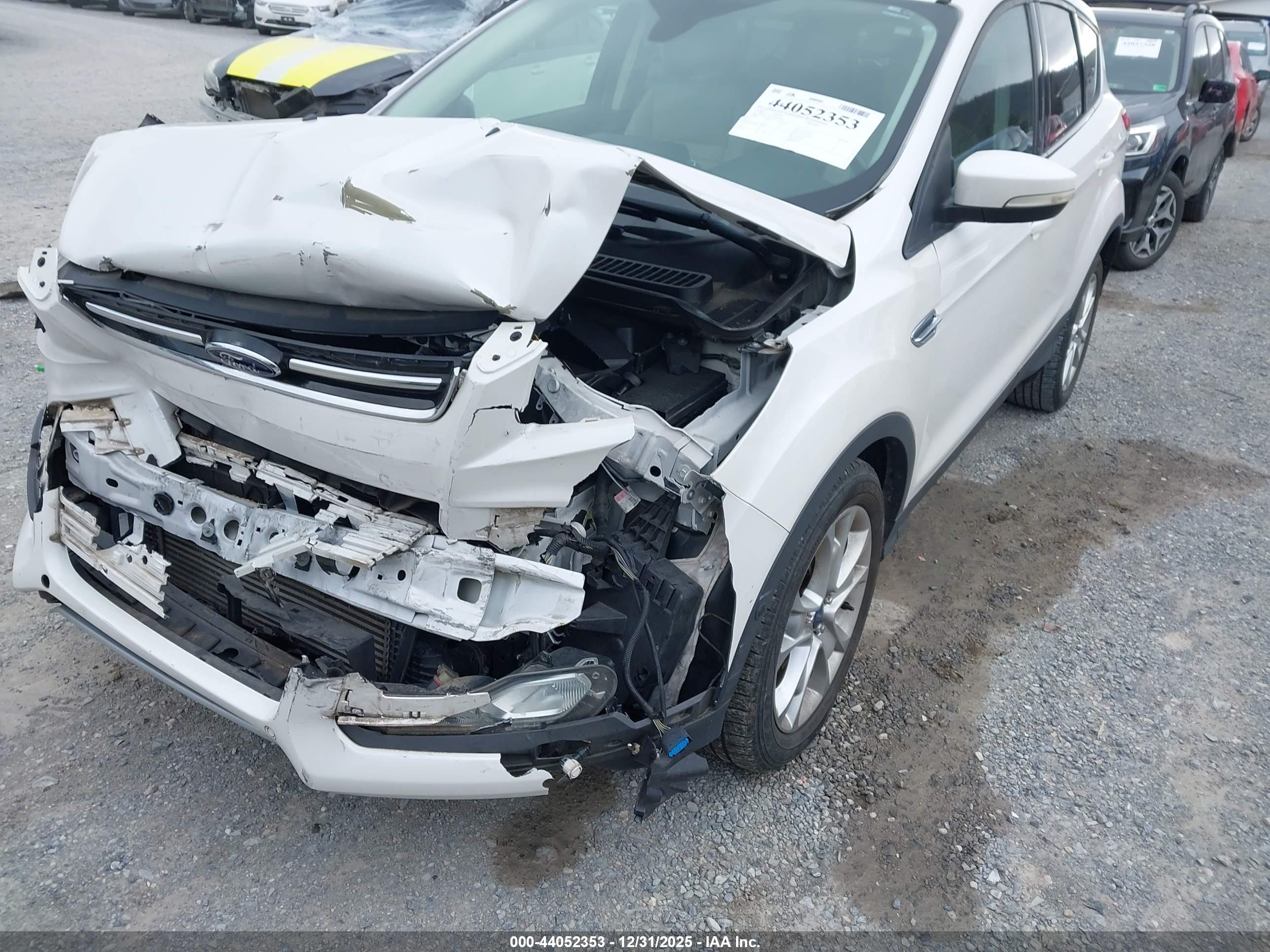 FORD ESCAPE image 6