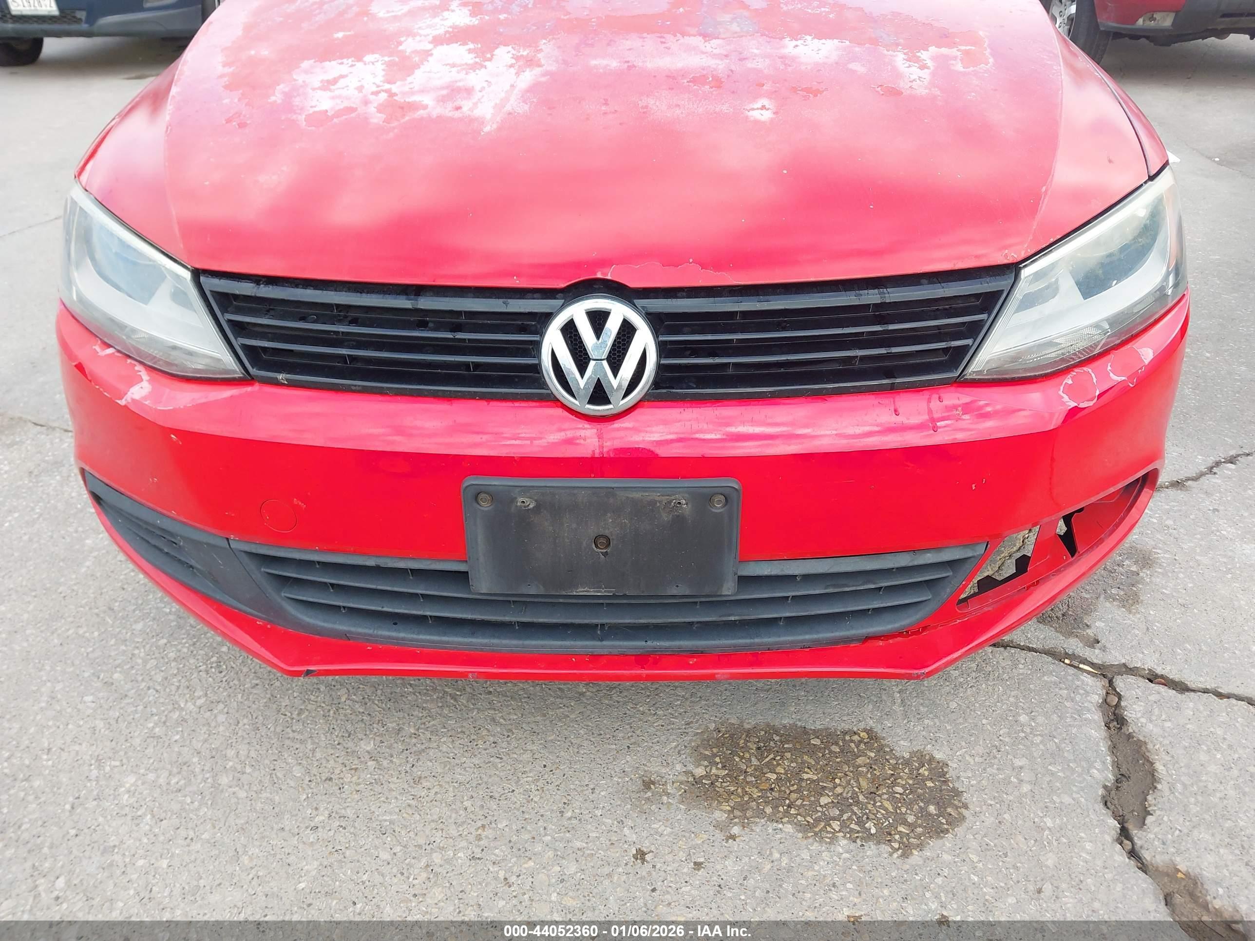 VOLKSWAGEN JETTA image 6