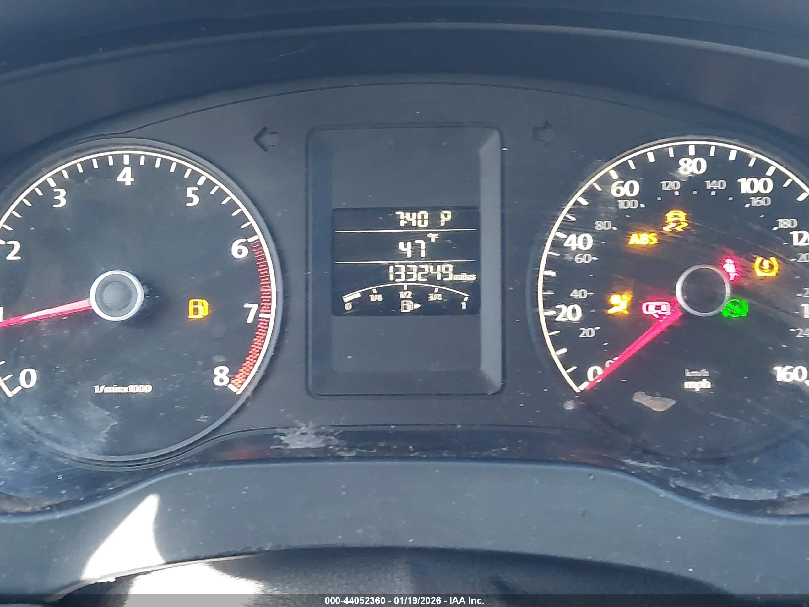 VOLKSWAGEN JETTA image 7
