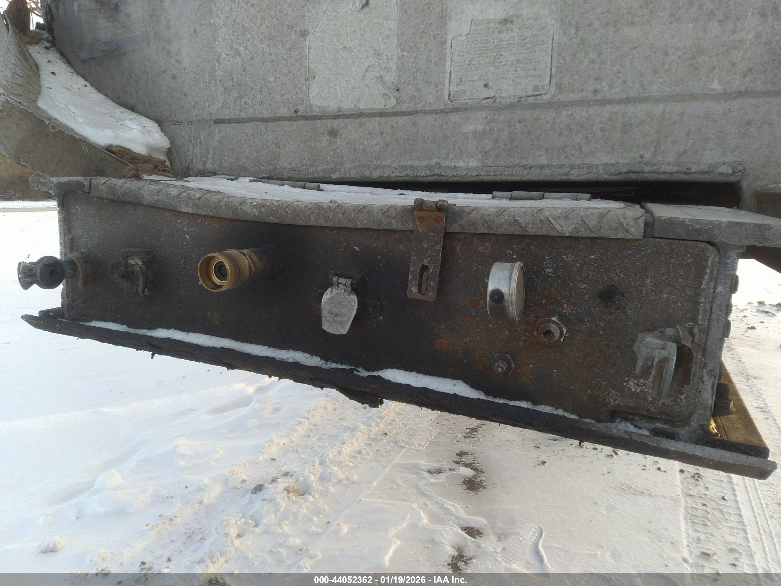 EAST MANUFACTURING image 10