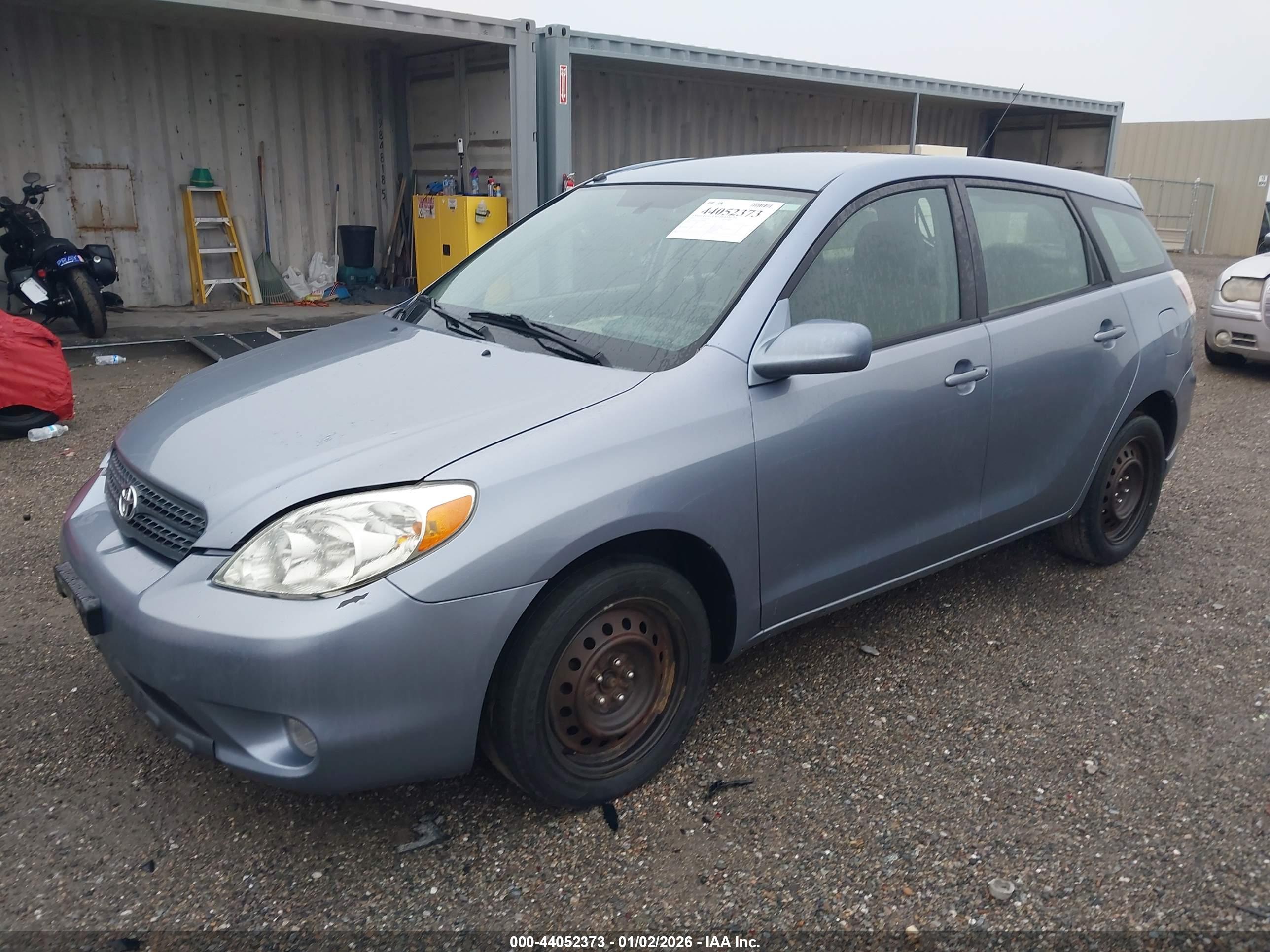 TOYOTA MATRIX image 2