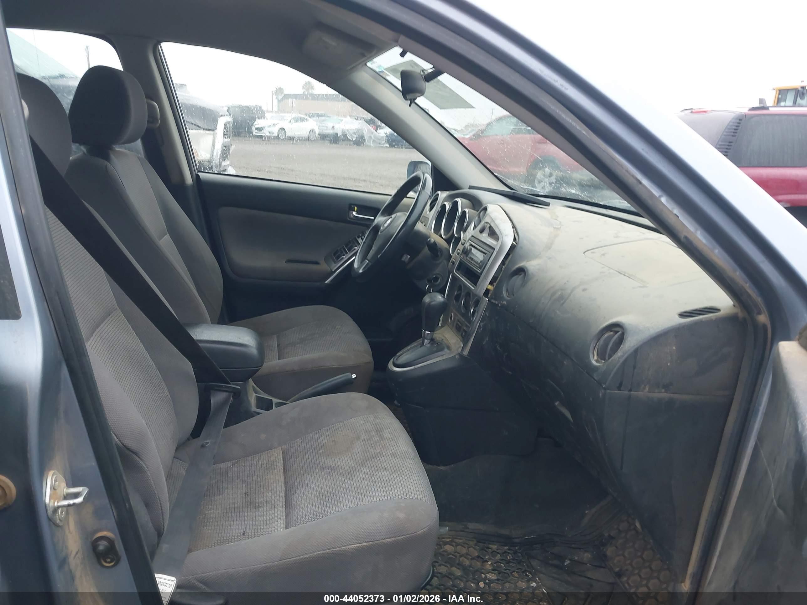 TOYOTA MATRIX image 5