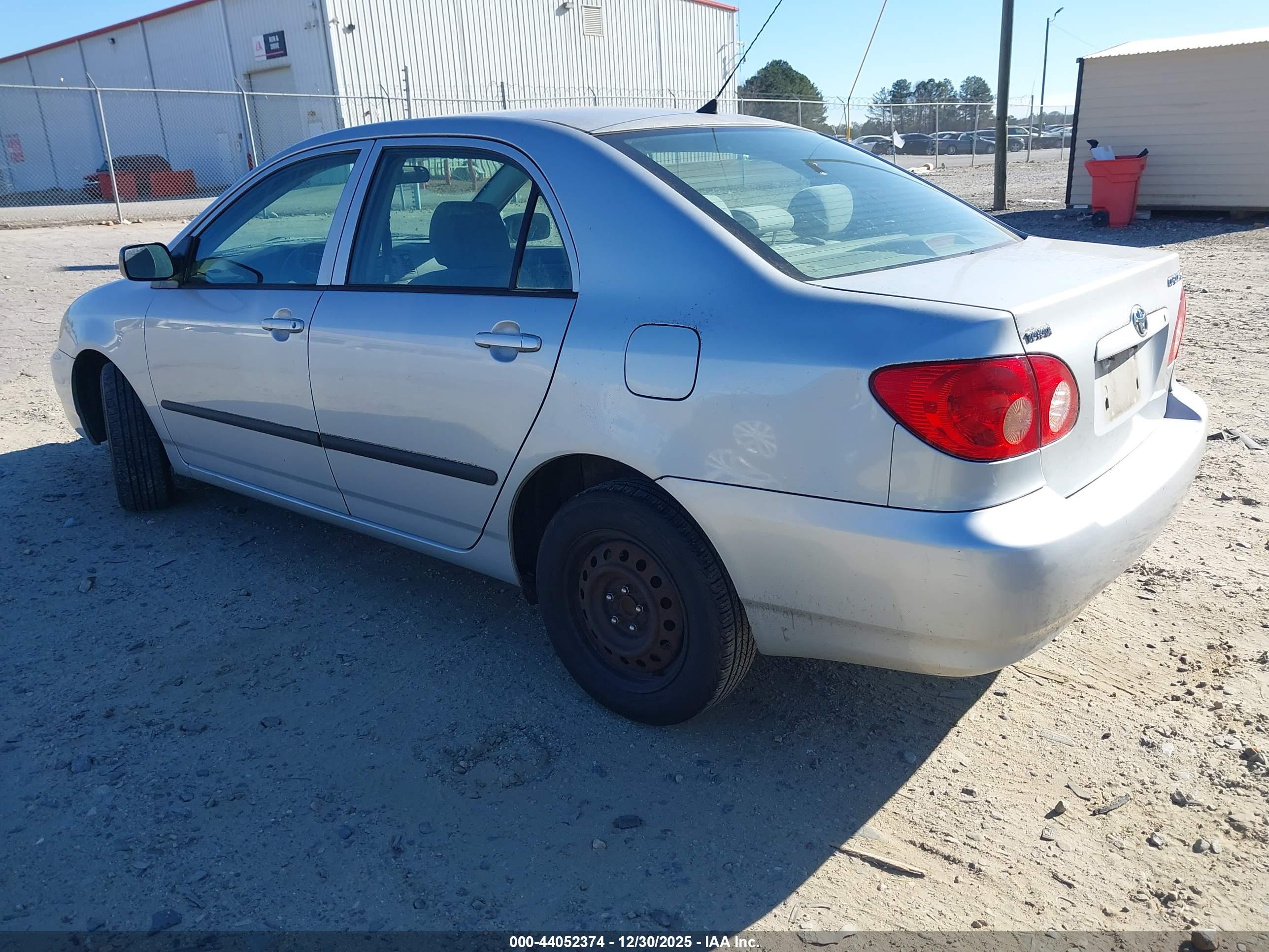 TOYOTA COROLLA image 3