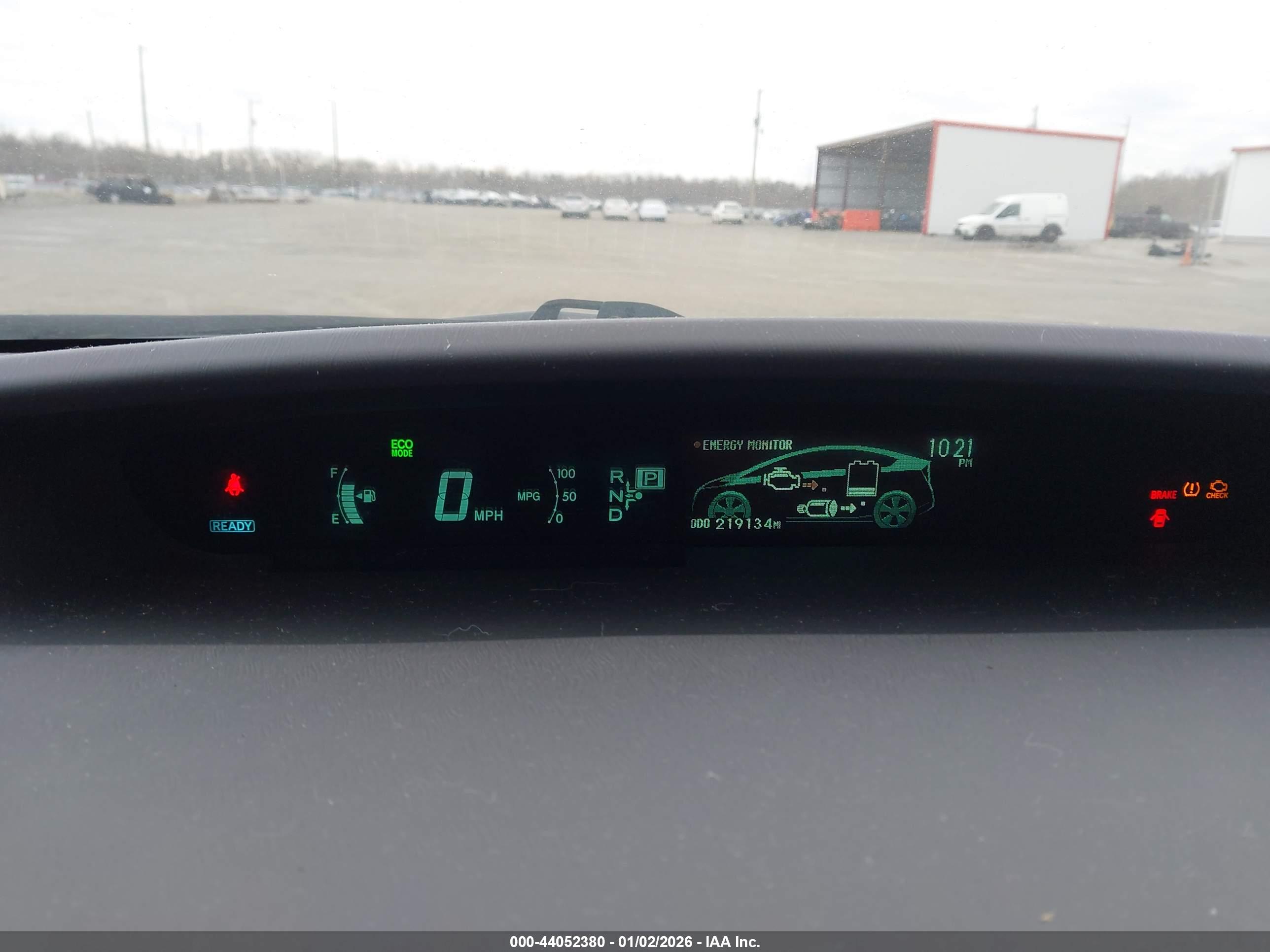 TOYOTA PRIUS image 7