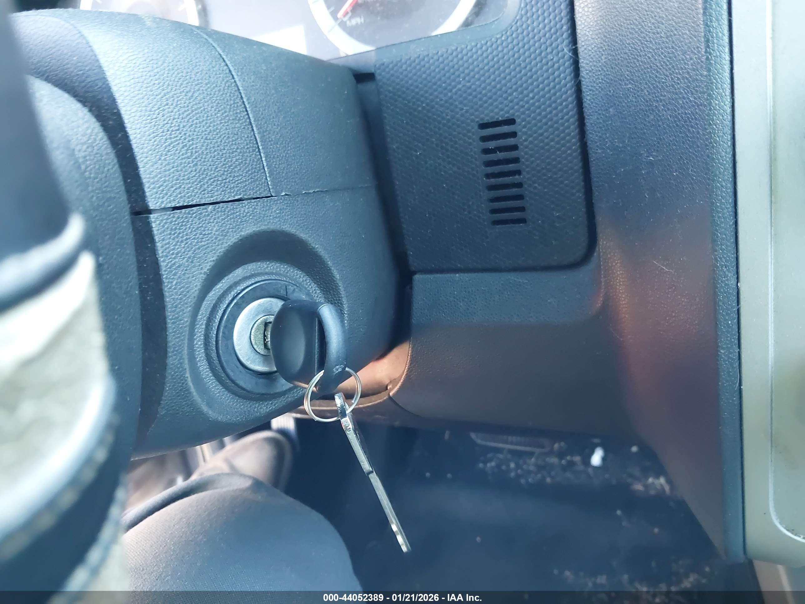 FORD ESCAPE image 11