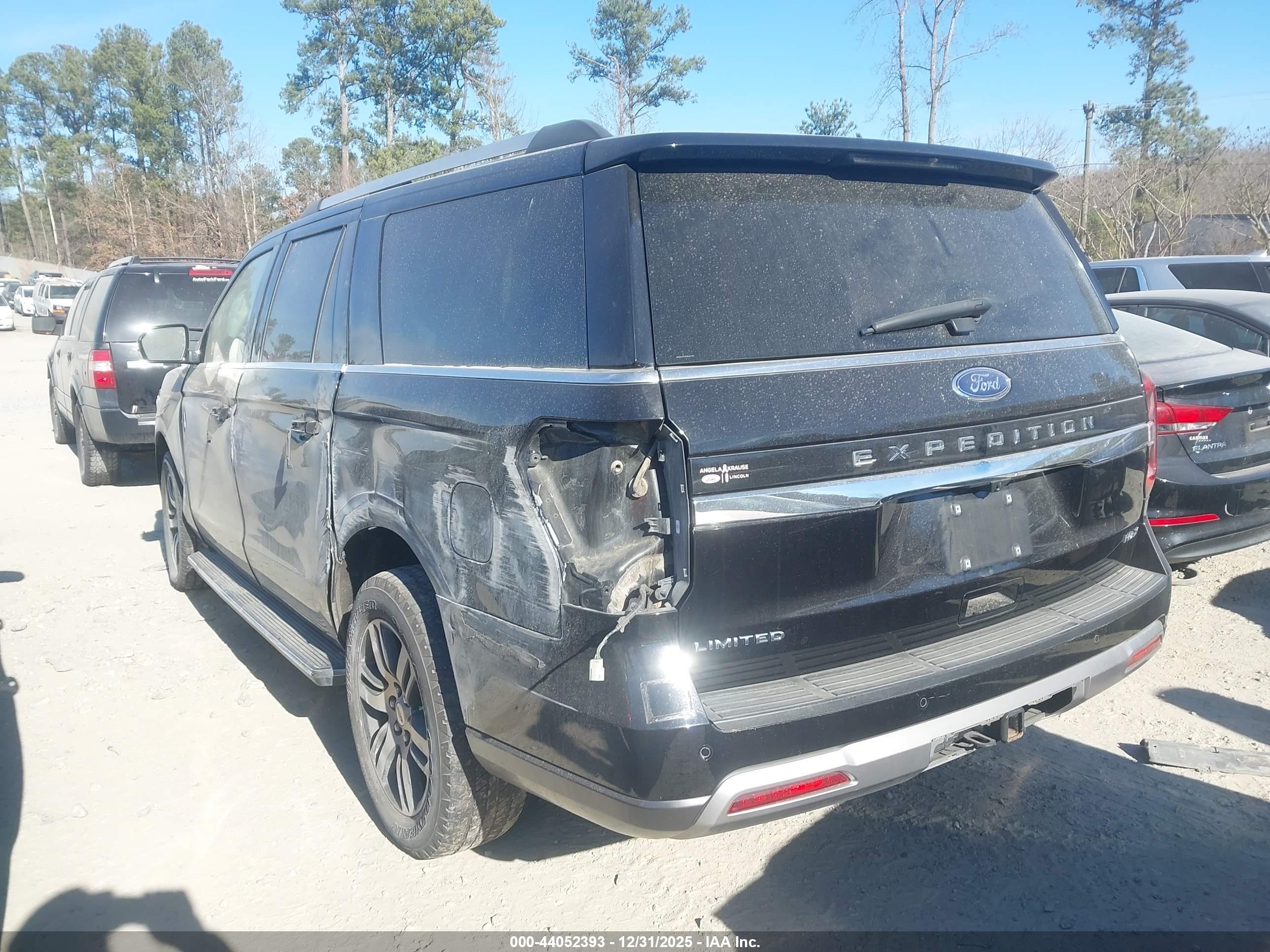 FORD EXPEDITION image 3