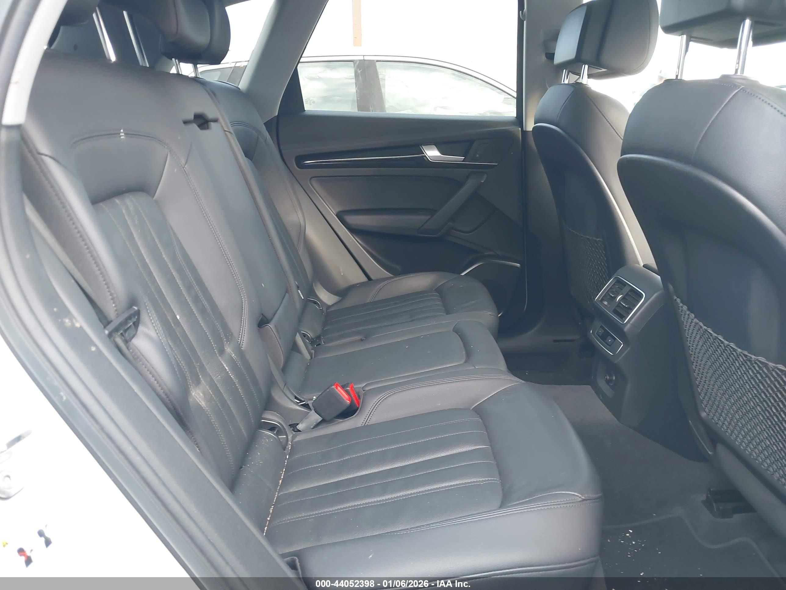 AUDI Q5 image 8
