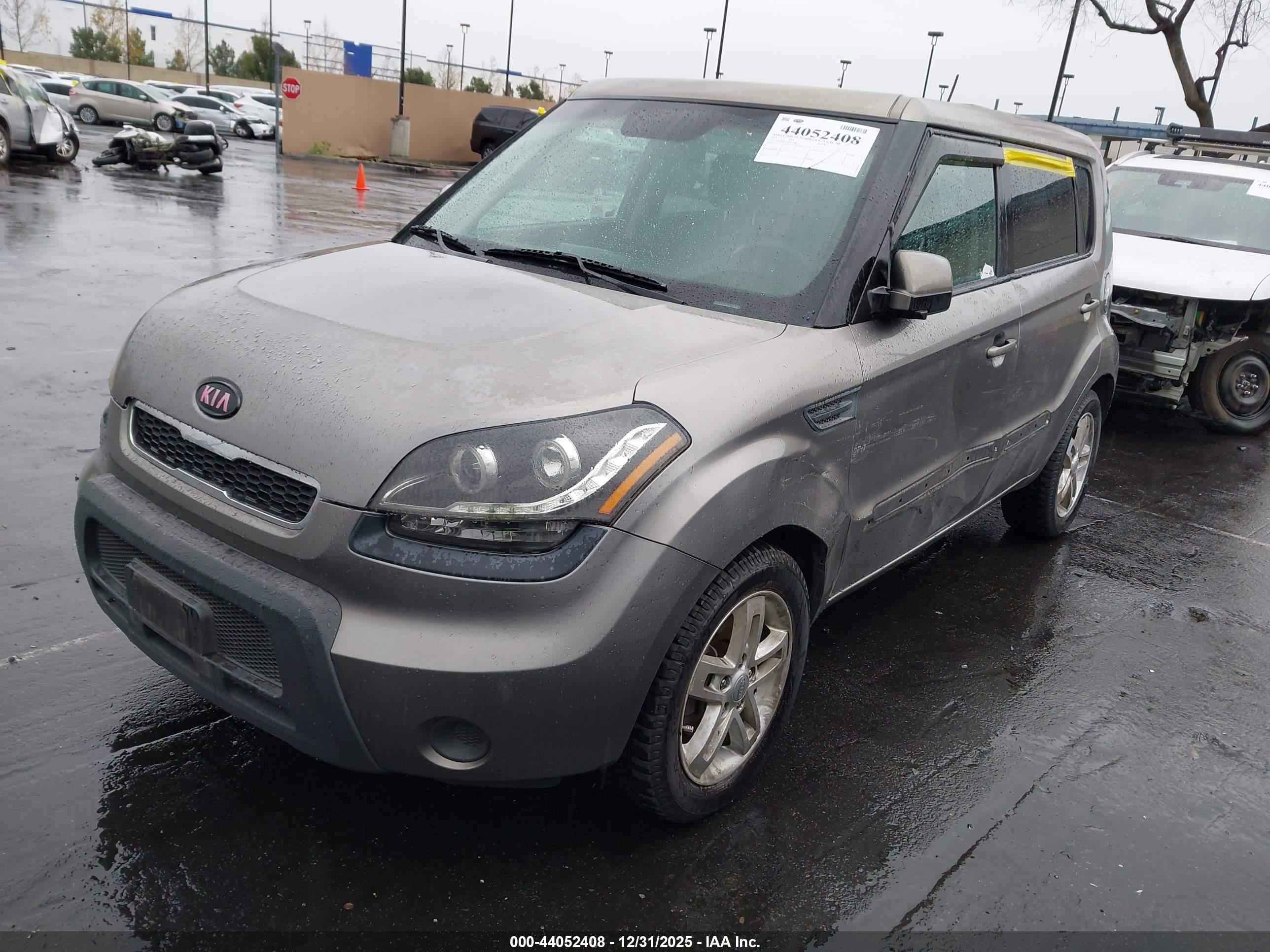 KIA SOUL image 2