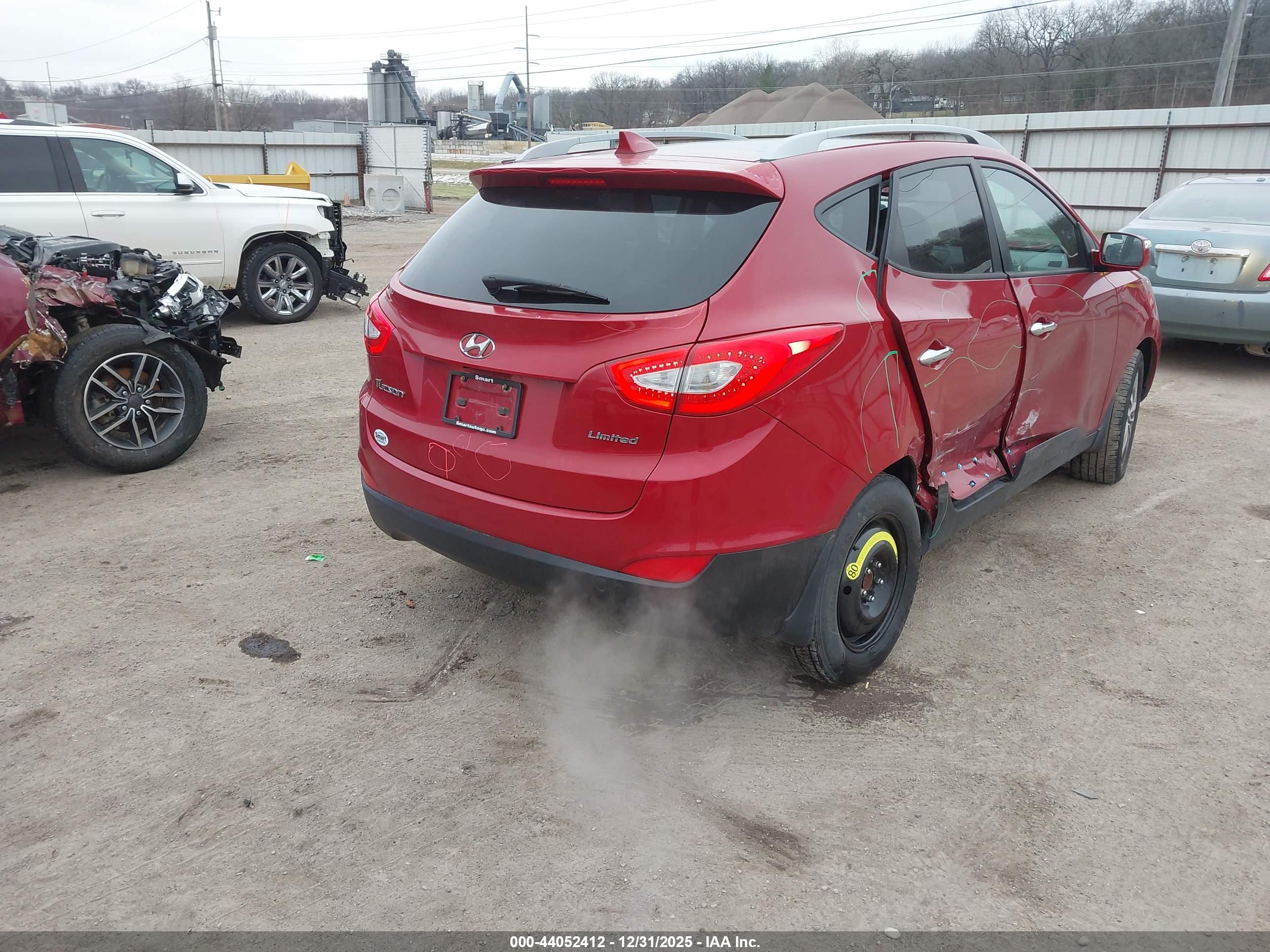 HYUNDAI TUCSON image 4