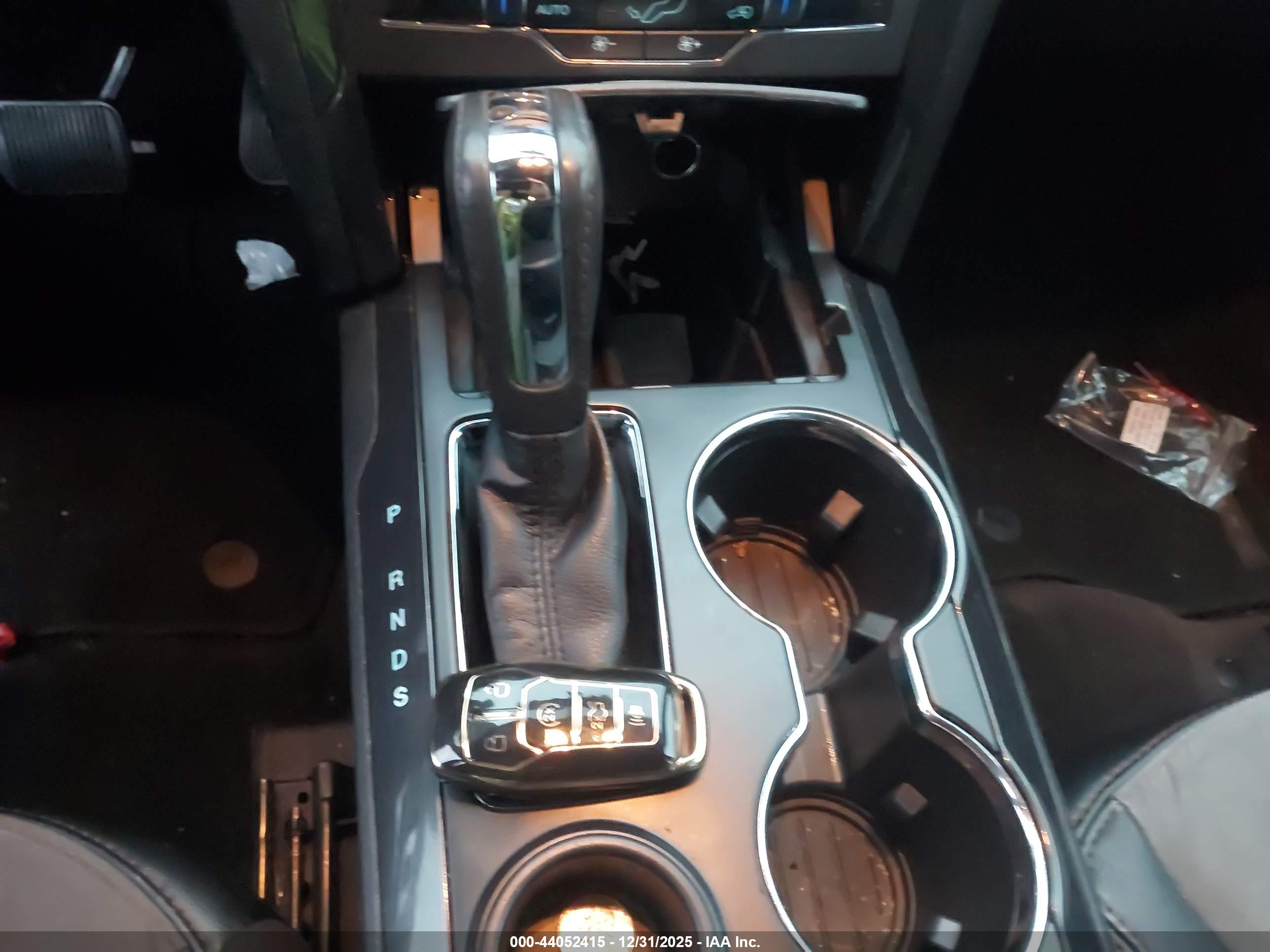 FORD EXPLORER image 11