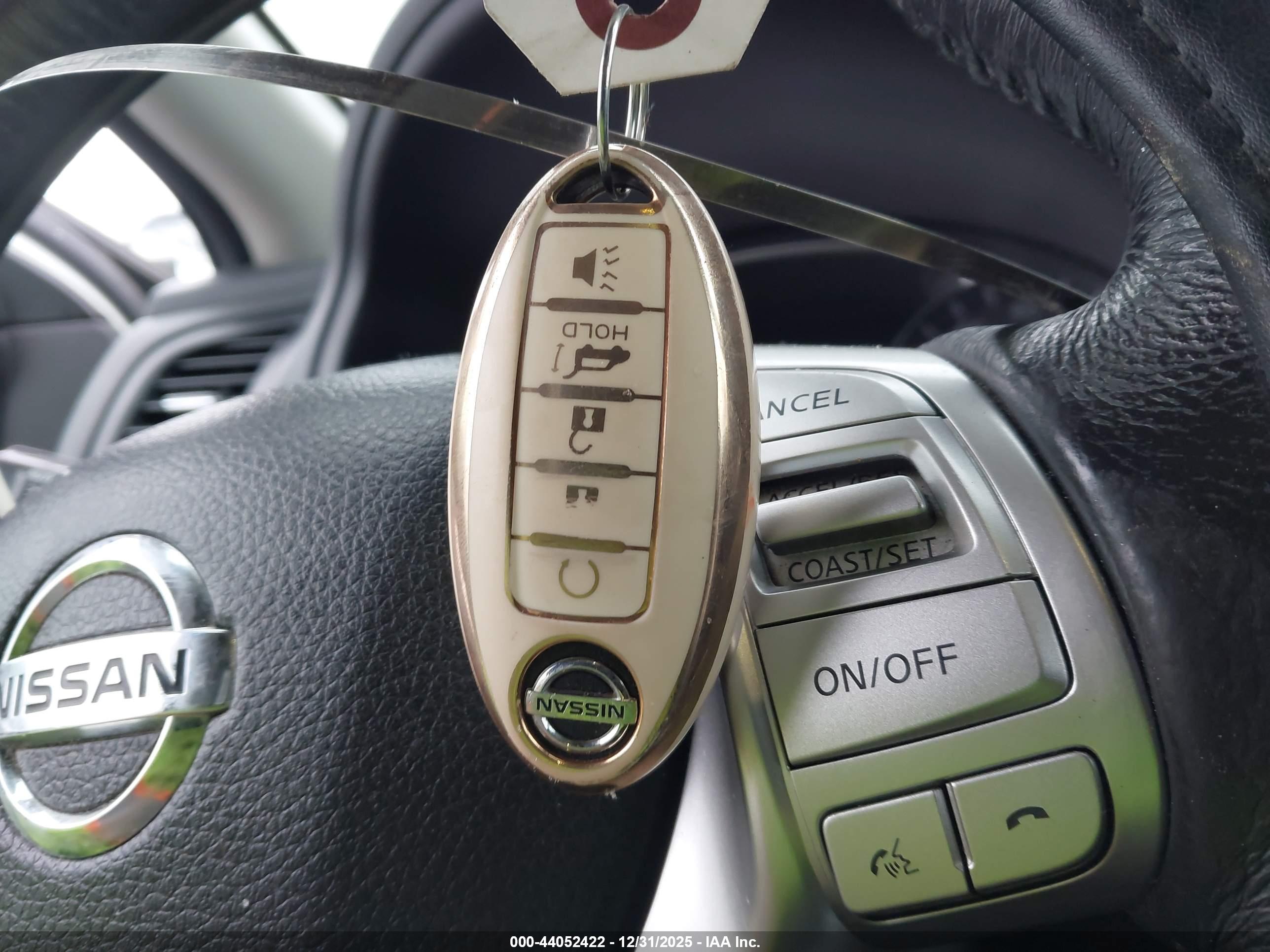NISSAN ALTIMA image 11