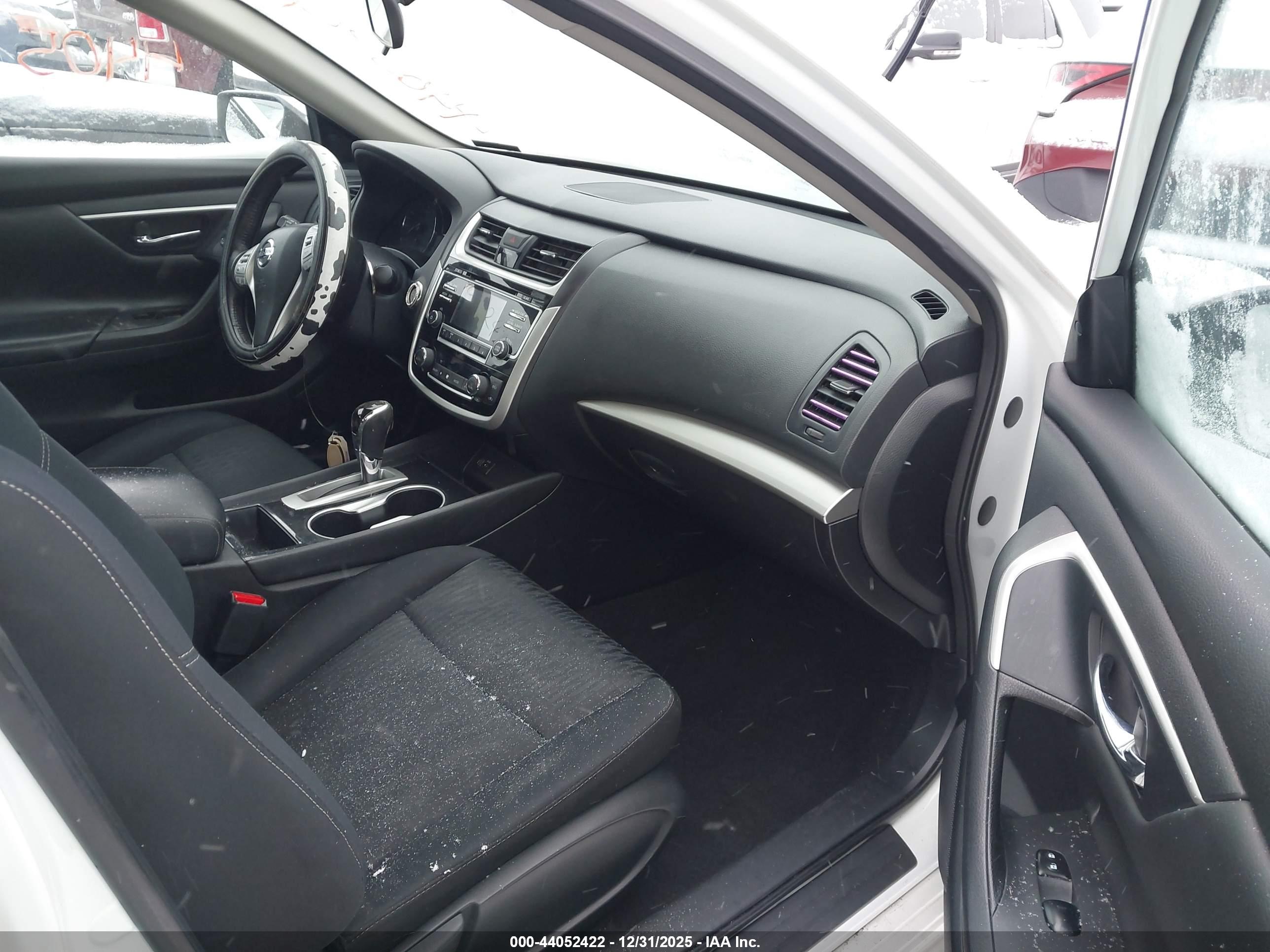 NISSAN ALTIMA image 5