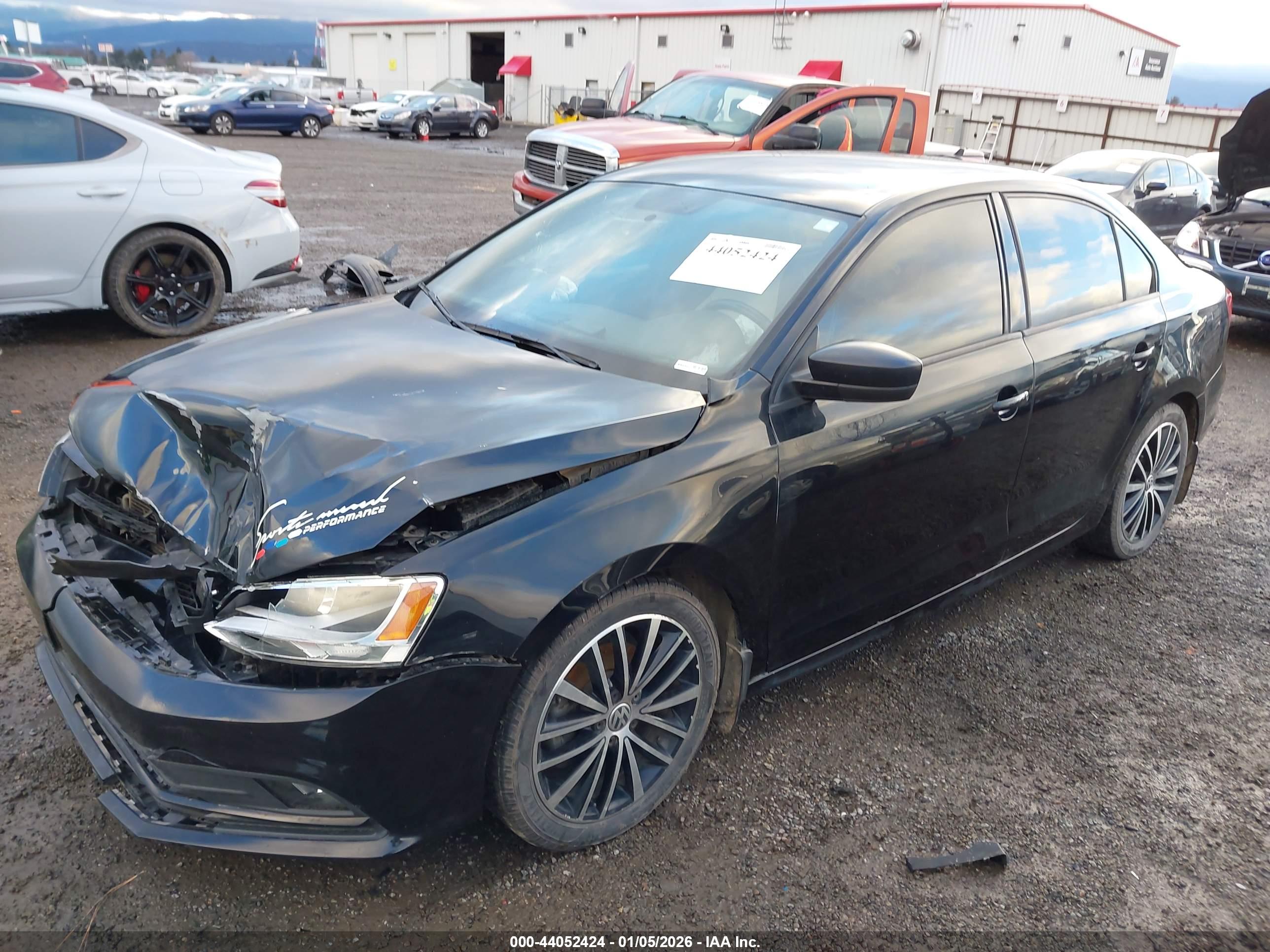 VOLKSWAGEN JETTA image 2