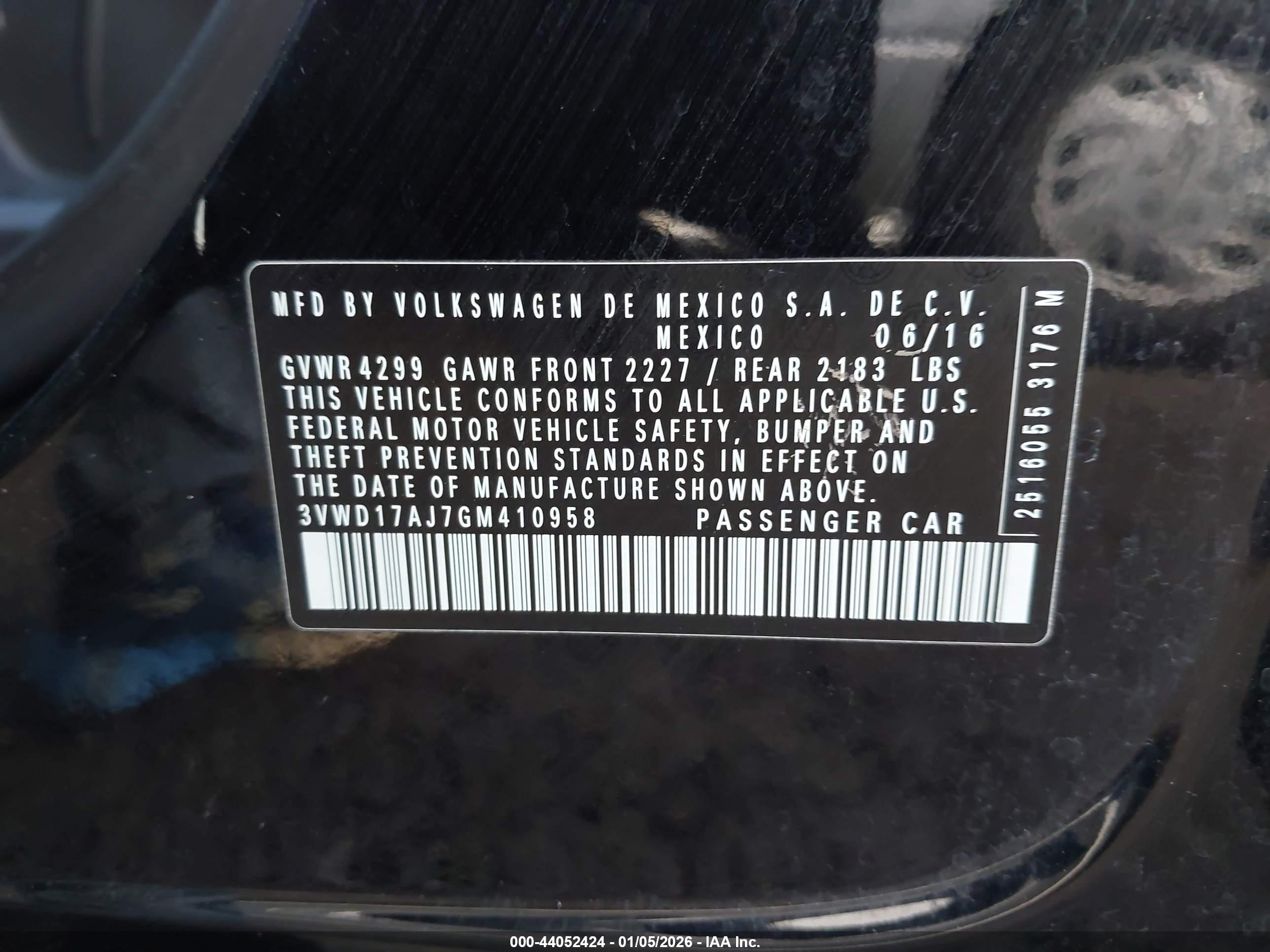VOLKSWAGEN JETTA image 9