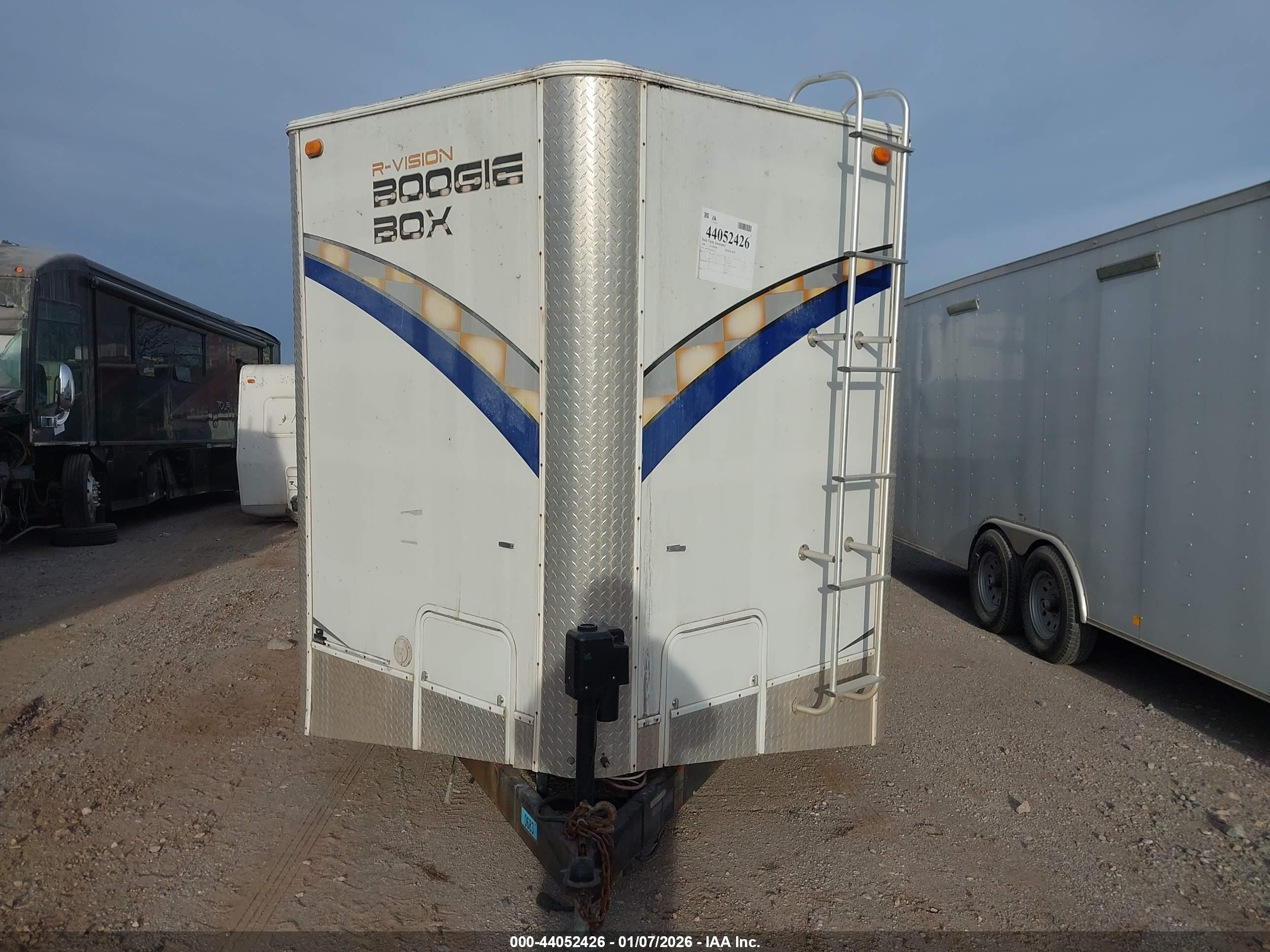 TRAILER R-VISION image 7