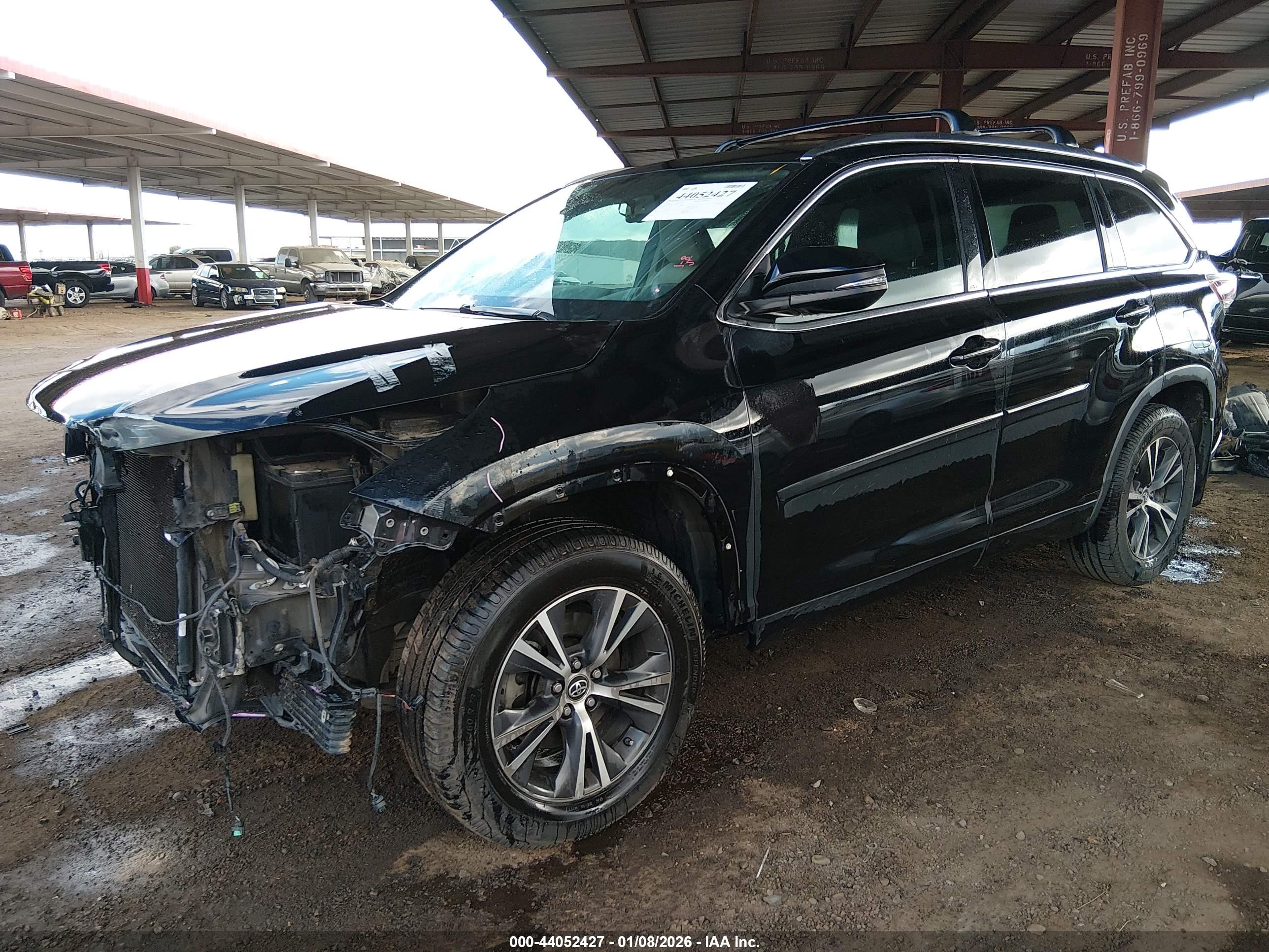 TOYOTA HIGHLANDER image 2
