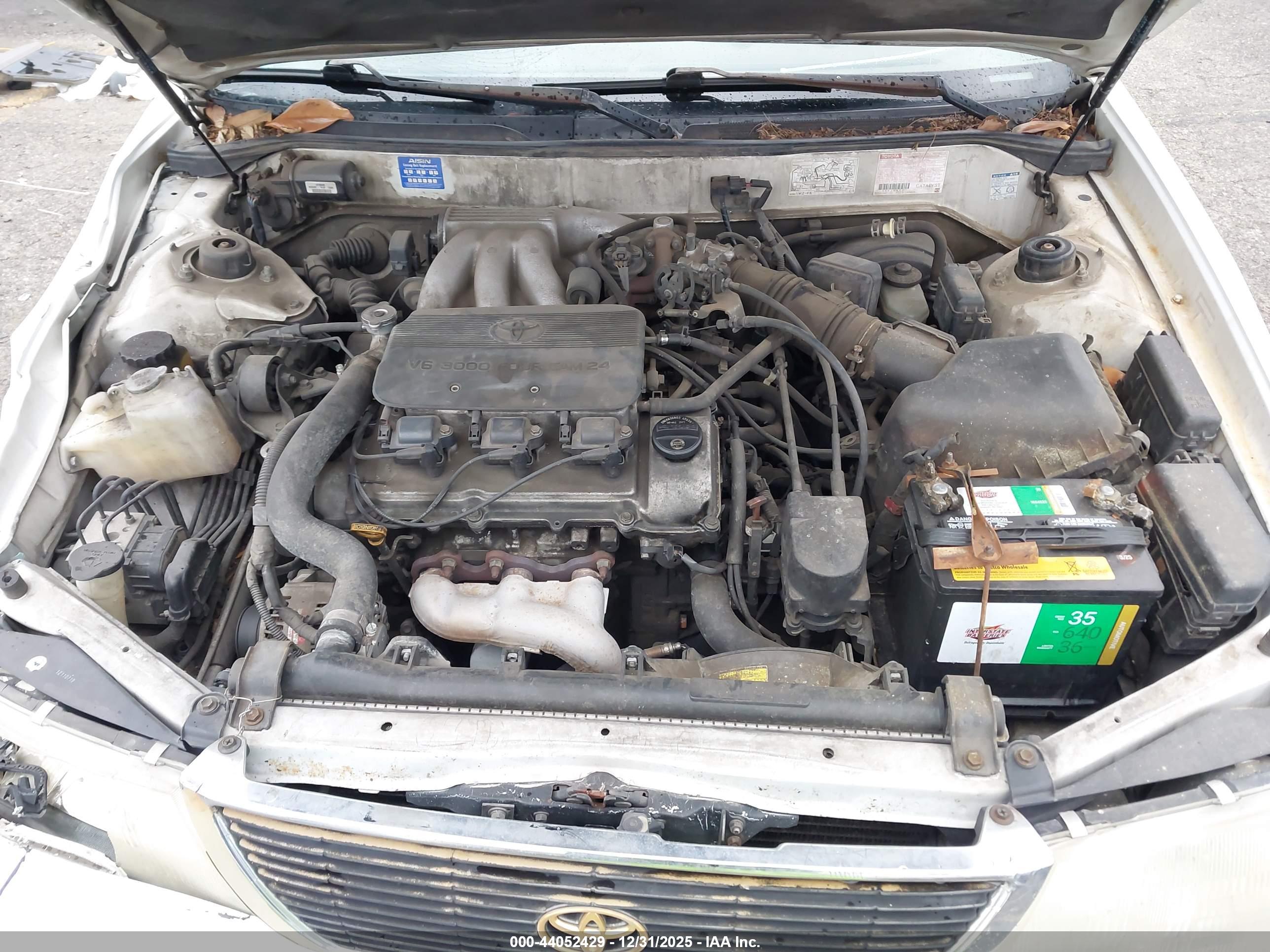 TOYOTA AVALON image 10