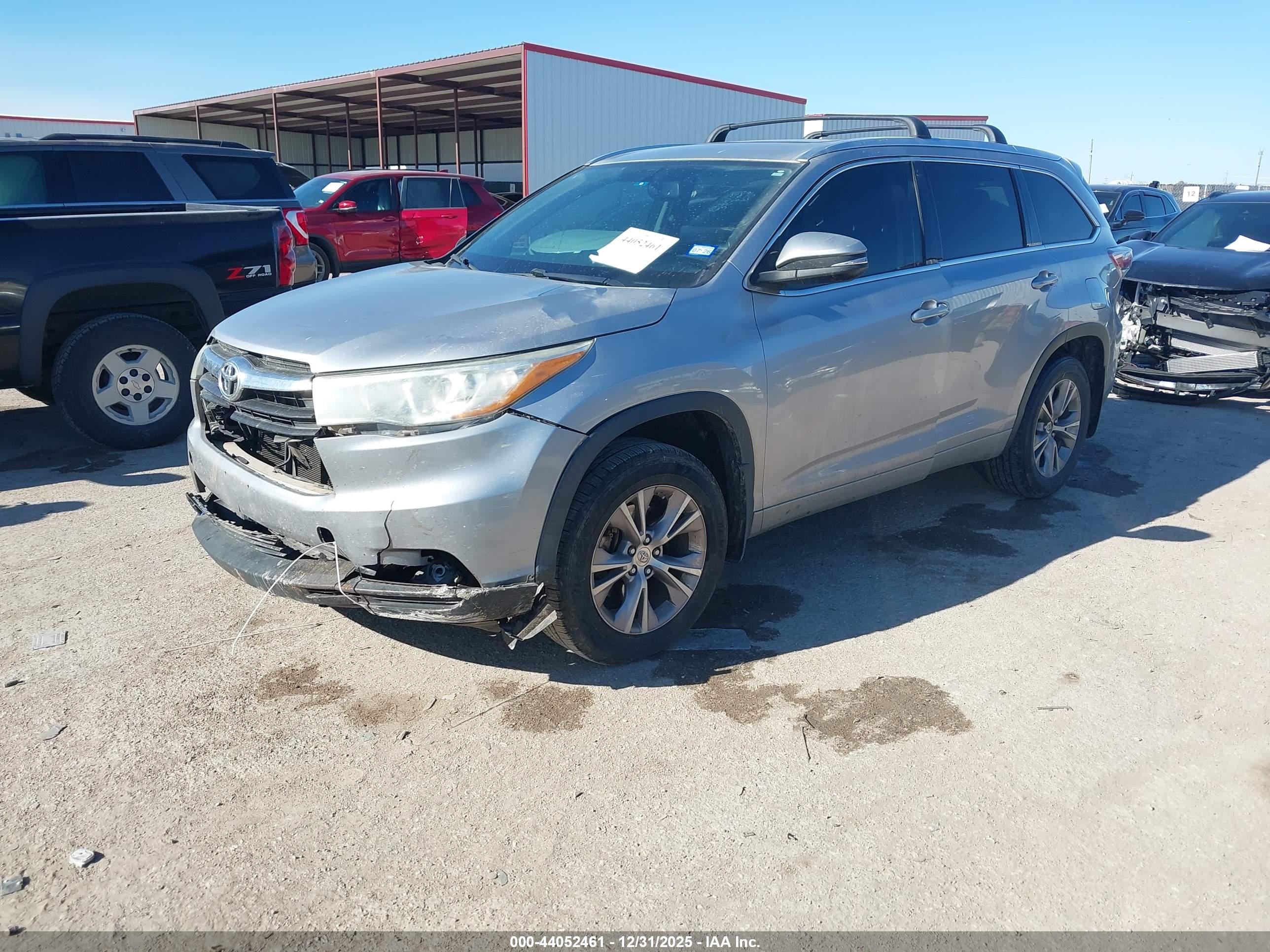TOYOTA HIGHLANDER image 2