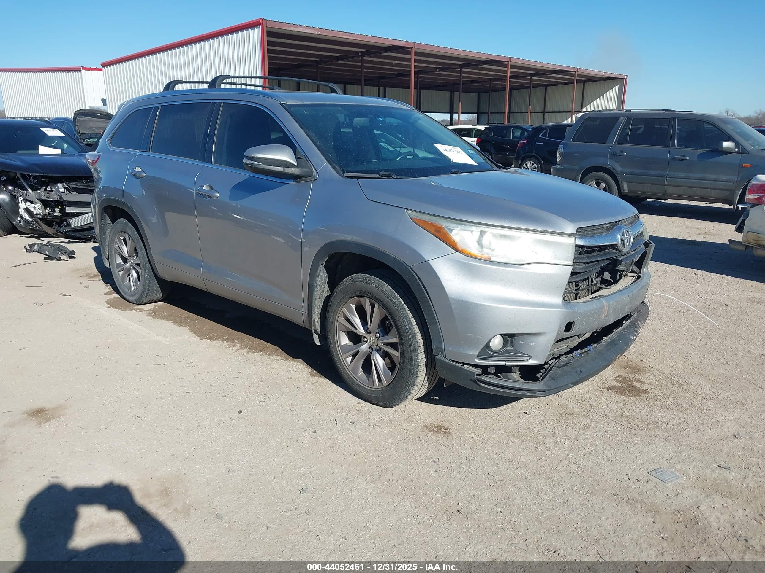 TOYOTA HIGHLANDER image 3