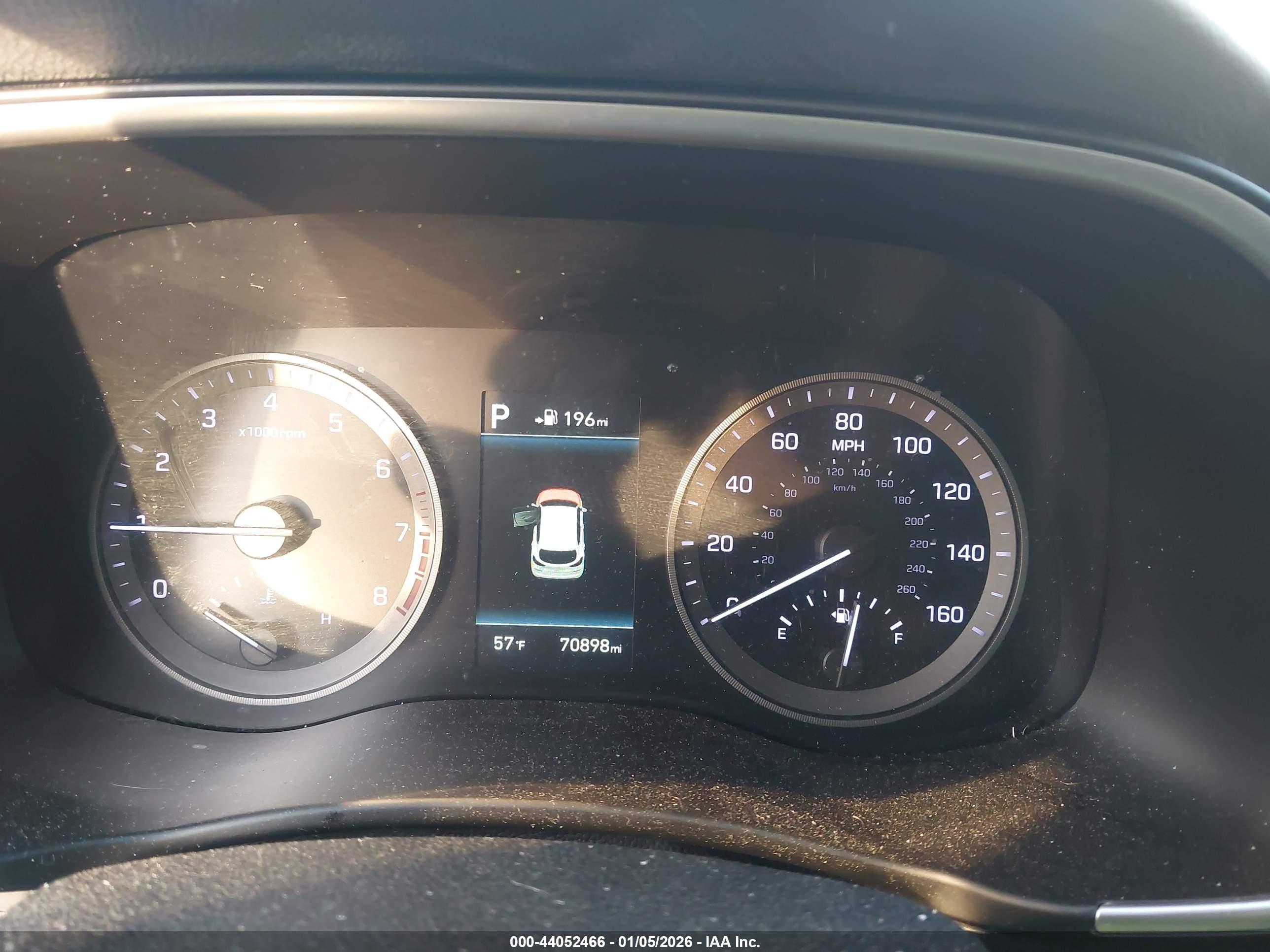 HYUNDAI TUCSON image 7