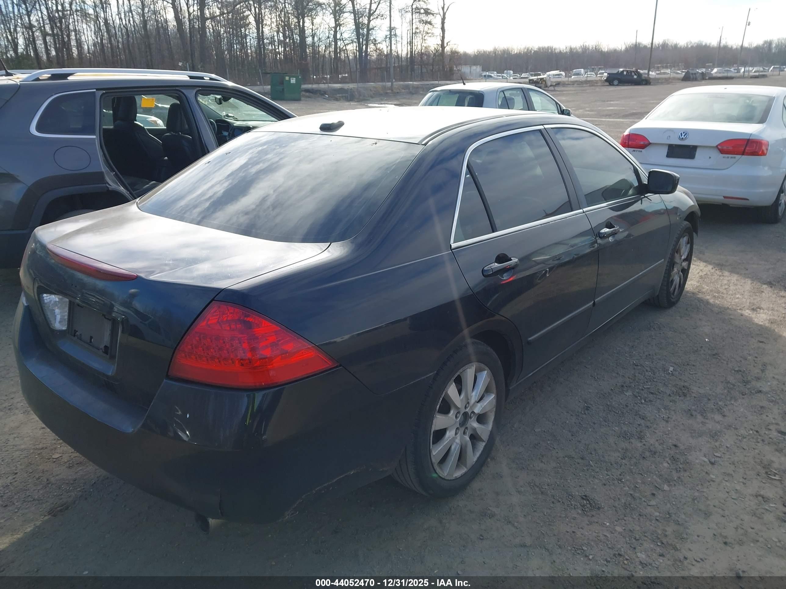 HONDA ACCORD image 4