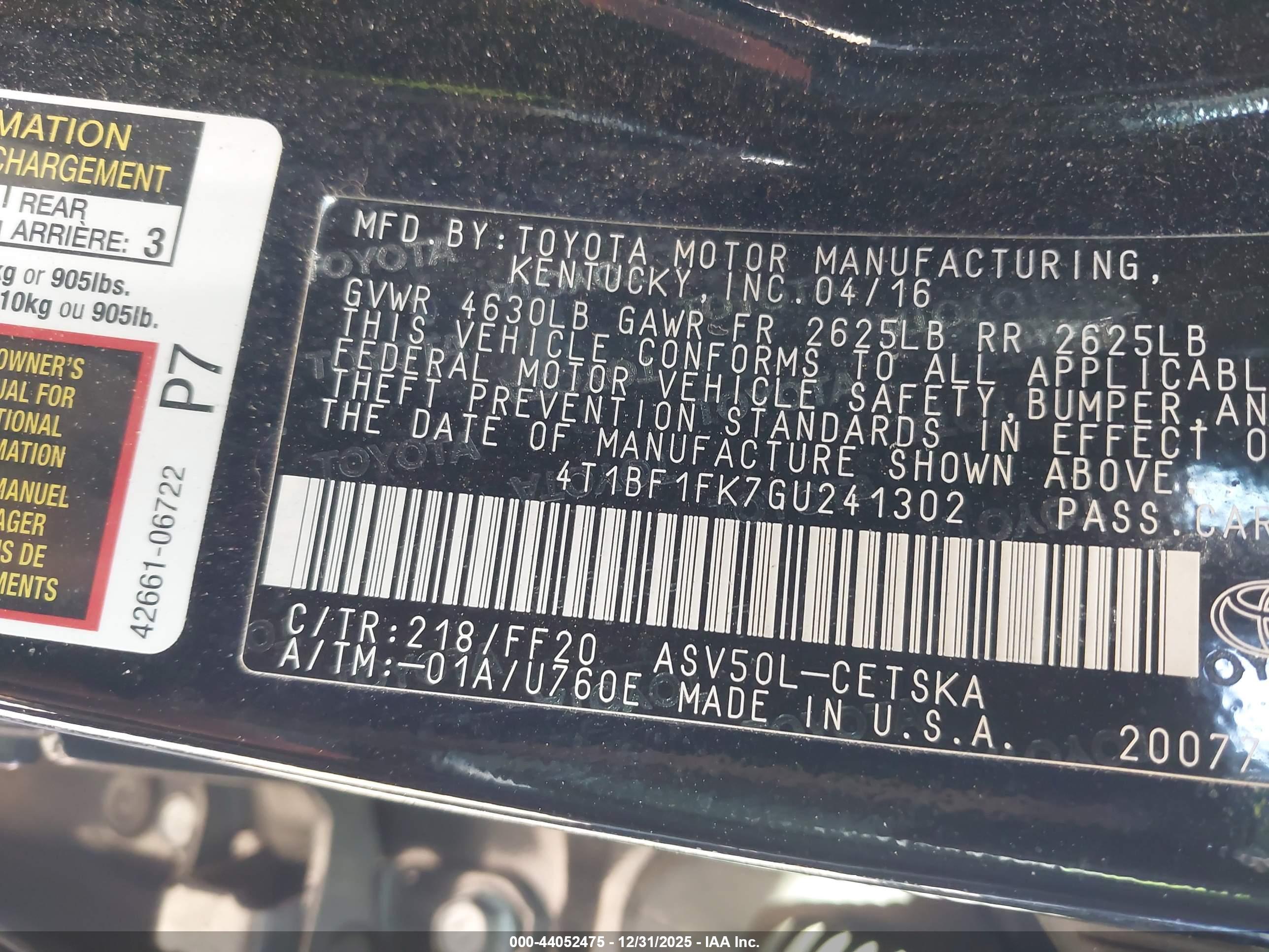 TOYOTA CAMRY image 9