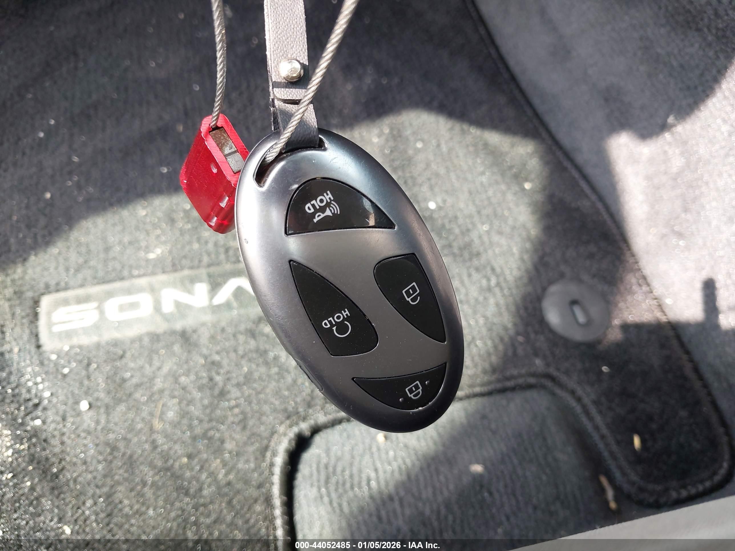 HYUNDAI SONATA image 11
