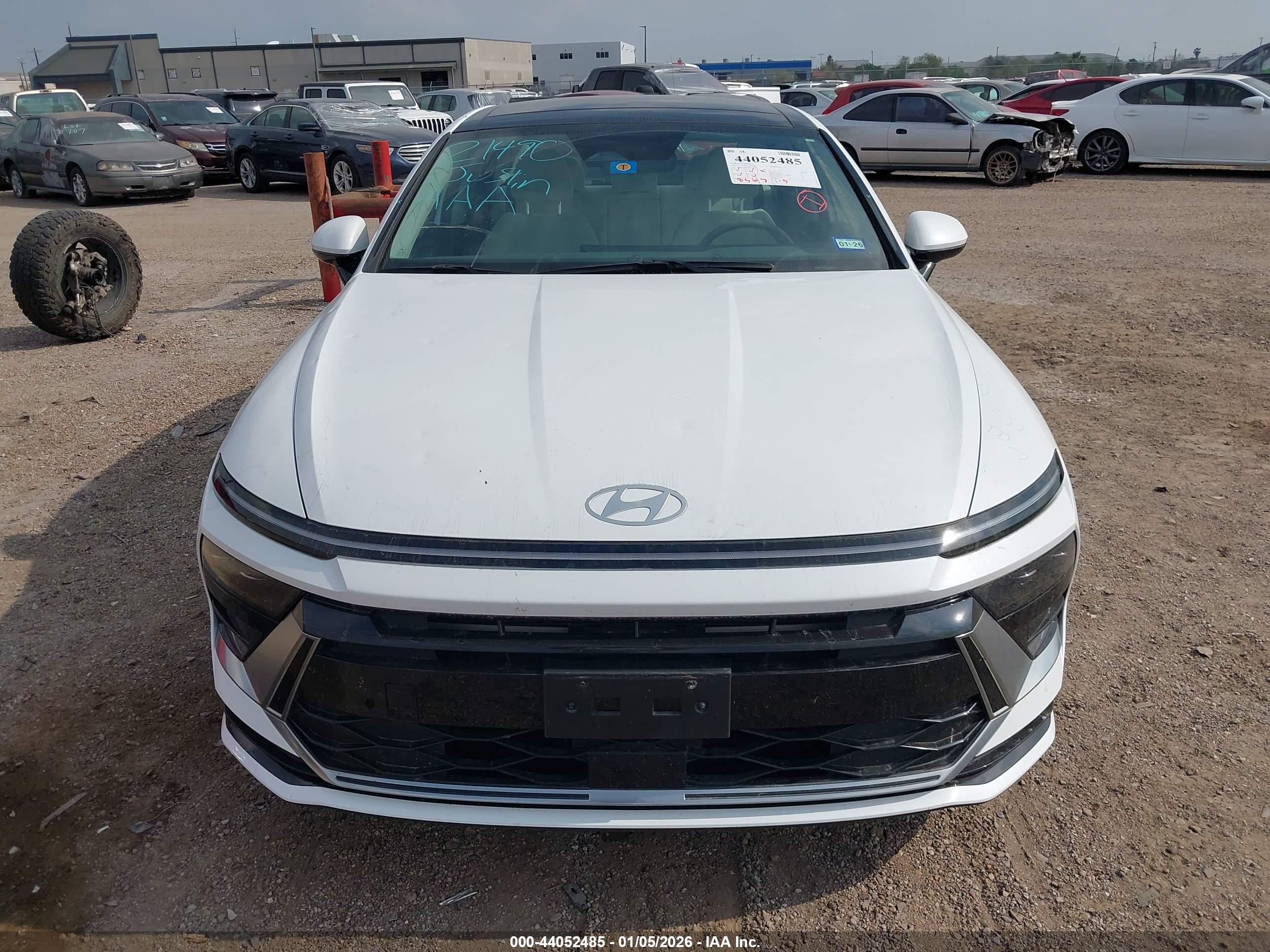 HYUNDAI SONATA image 6