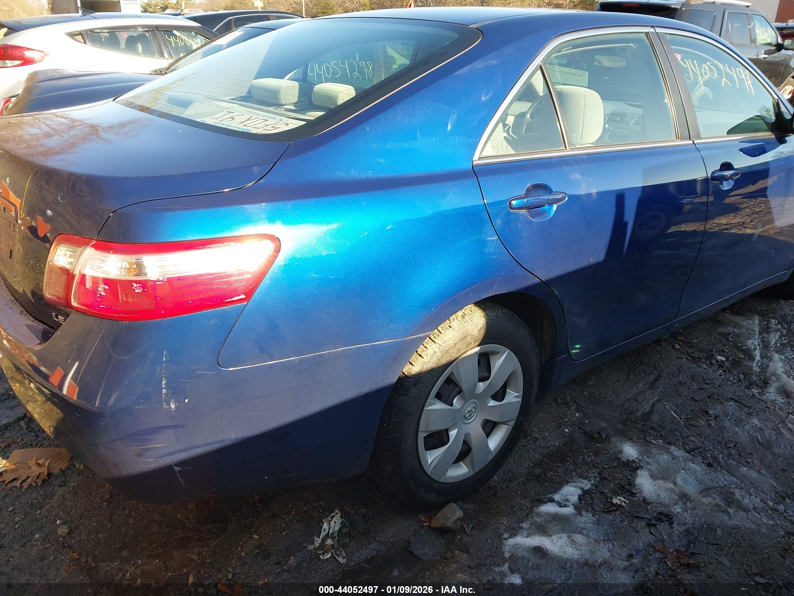 TOYOTA CAMRY image 4