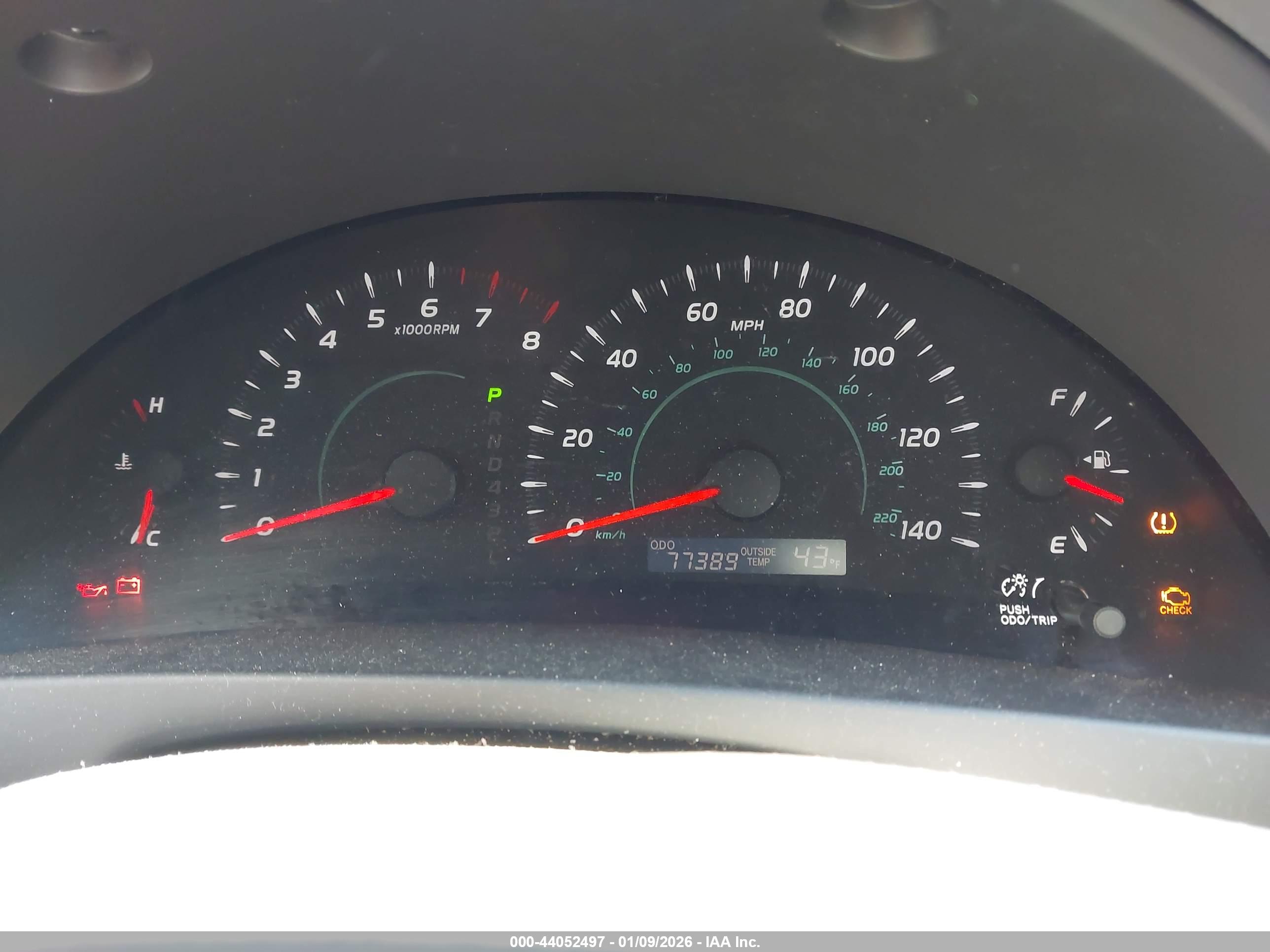 TOYOTA CAMRY image 7